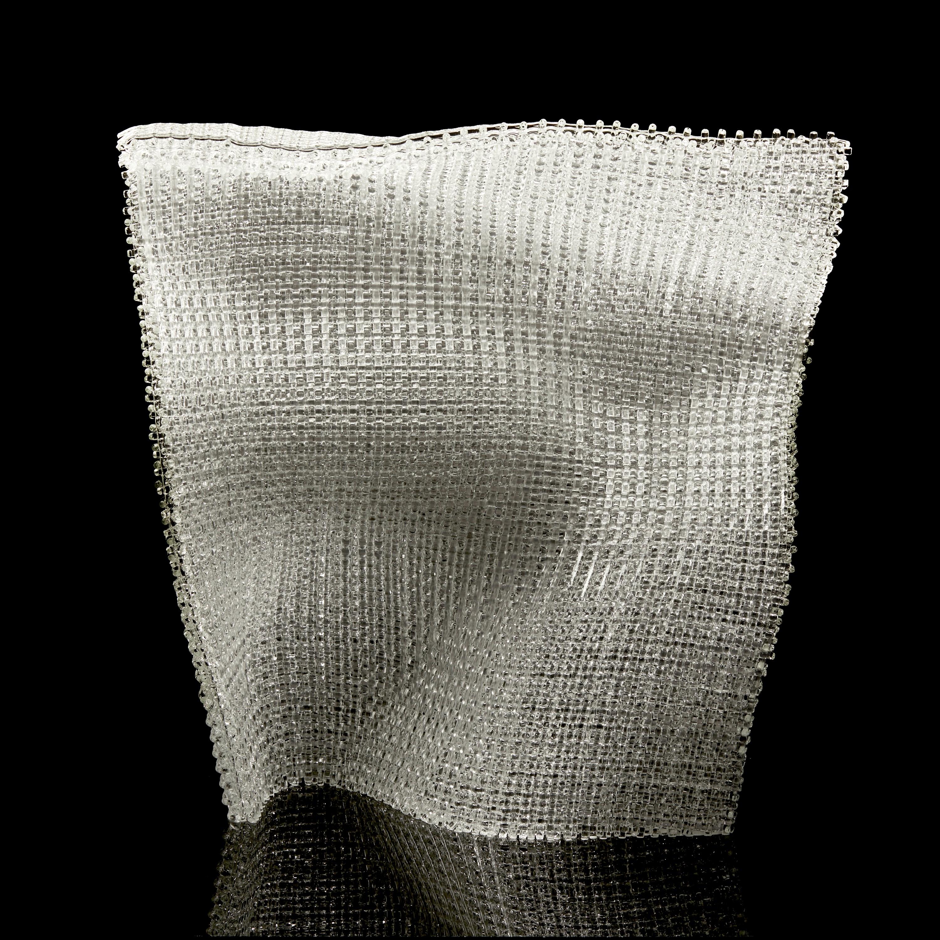Resonance II, abstraktes, klares, wellenförmiges, gewebtes Glaskunstwerk von Cathryn Shilling im Angebot 6