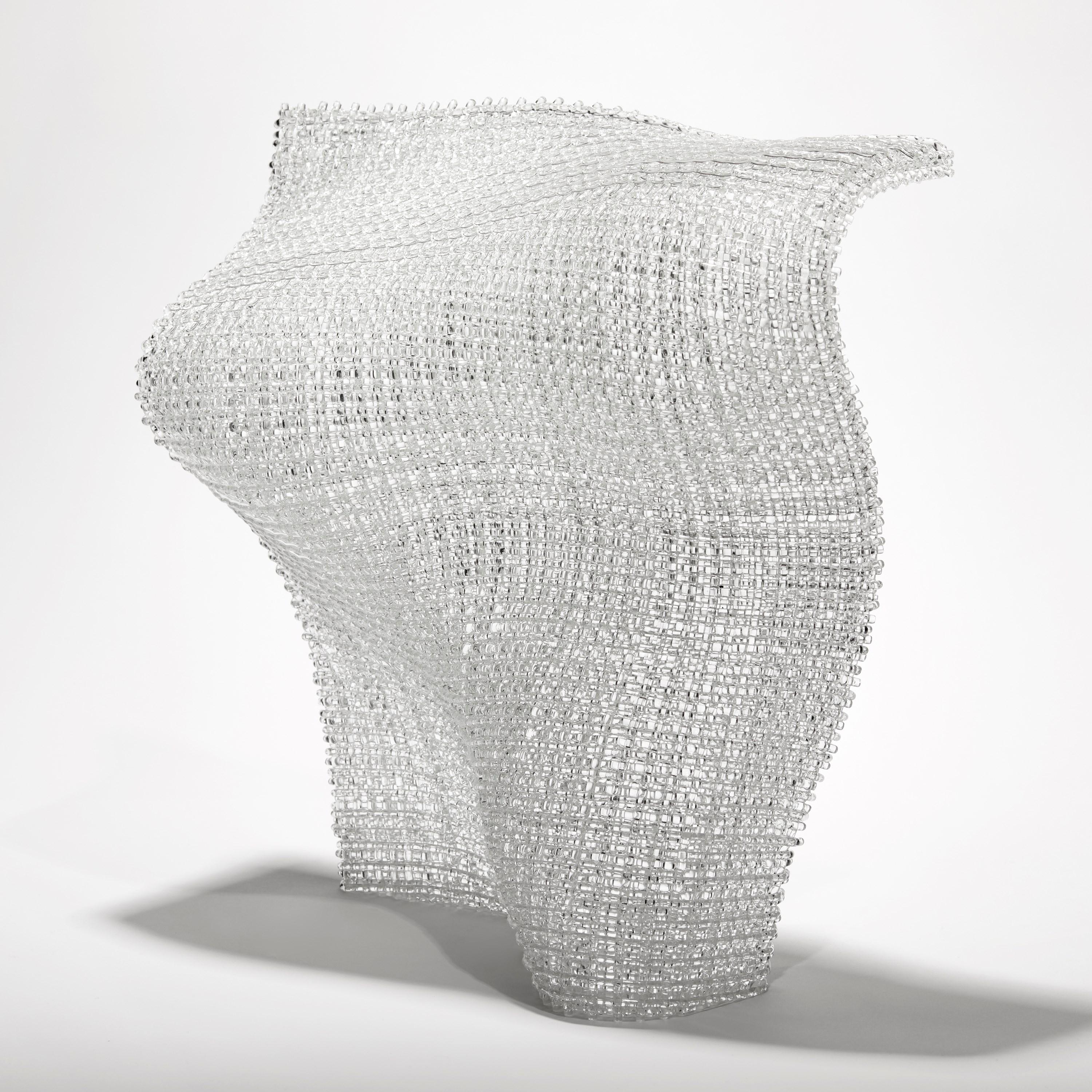 Resonance II, abstraktes, klares, wellenförmiges, gewebtes Glaskunstwerk von Cathryn Shilling (Handgefertigt) im Angebot
