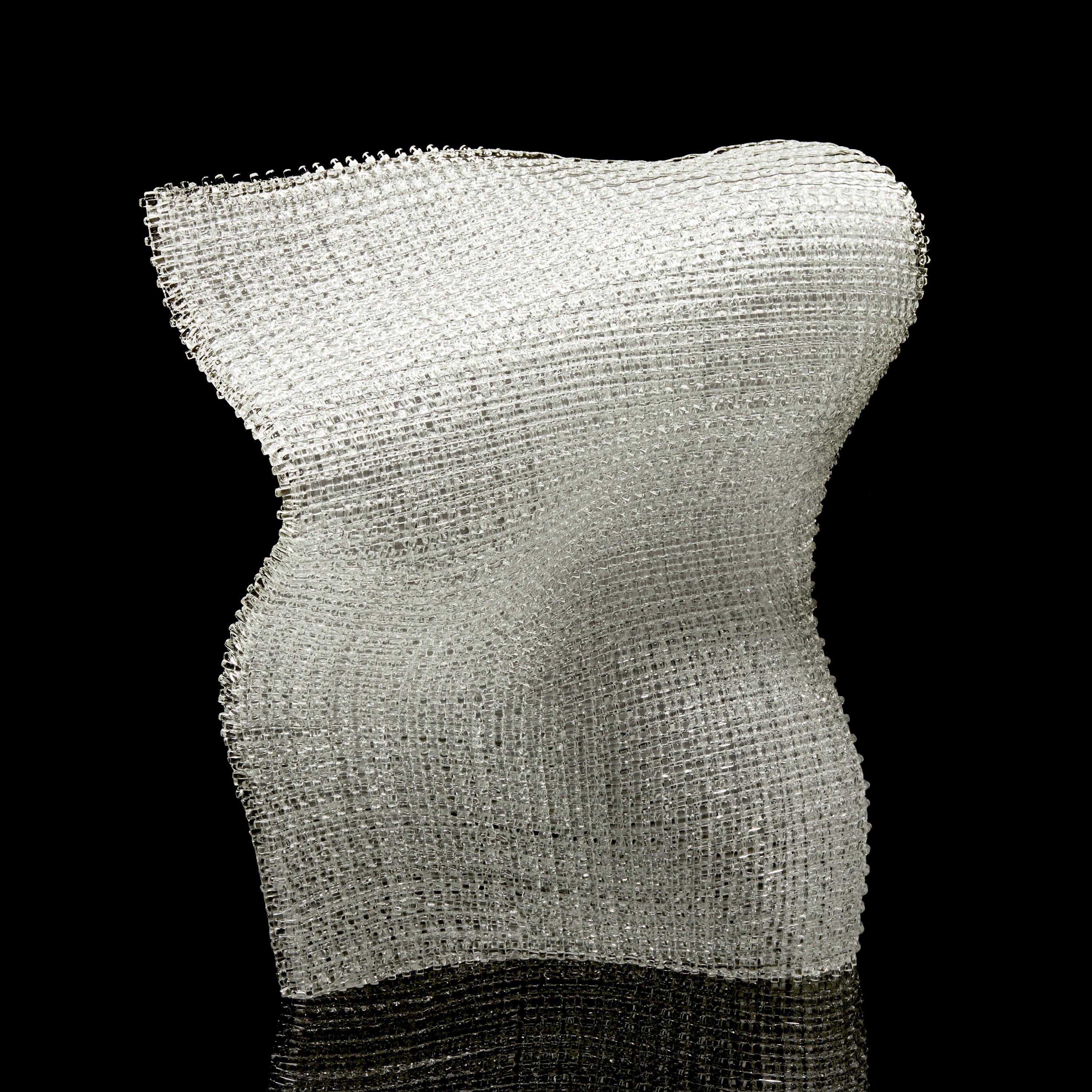 Resonance II, abstraktes, klares, wellenförmiges, gewebtes Glaskunstwerk von Cathryn Shilling im Angebot 2