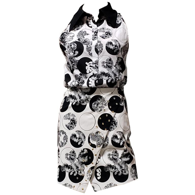 Resort 2012 Look # 4 NEW VERSACE FLORAL BLACK and WHITE COTTON SKIRT SUIT 38 - 2 For Sale