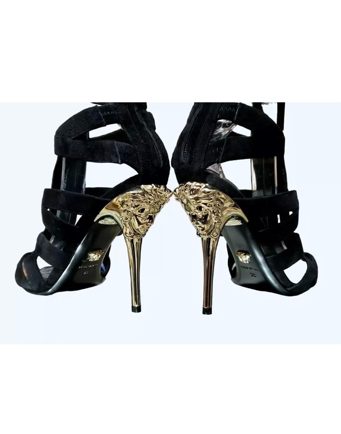 Resort 2015 Look #10 Versace Black Suede Sandal Gladiator Boots with Medusa 38-8 For Sale 1