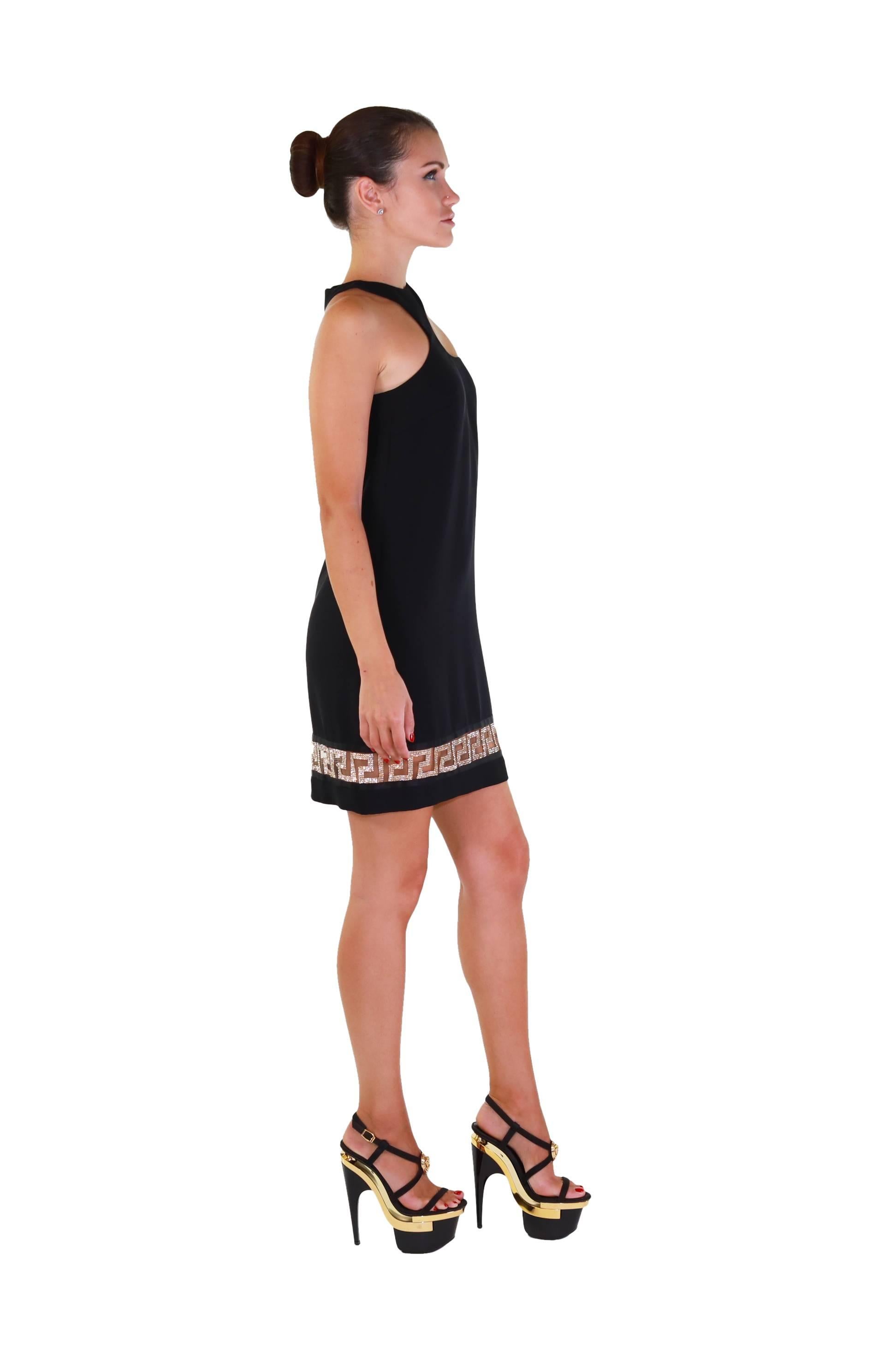 Women's Resort 2015 look # 25 VERSACE BLACK CRYSTAL-EMBELLISHED SILK-CADY DRESS 38 - 2 For Sale