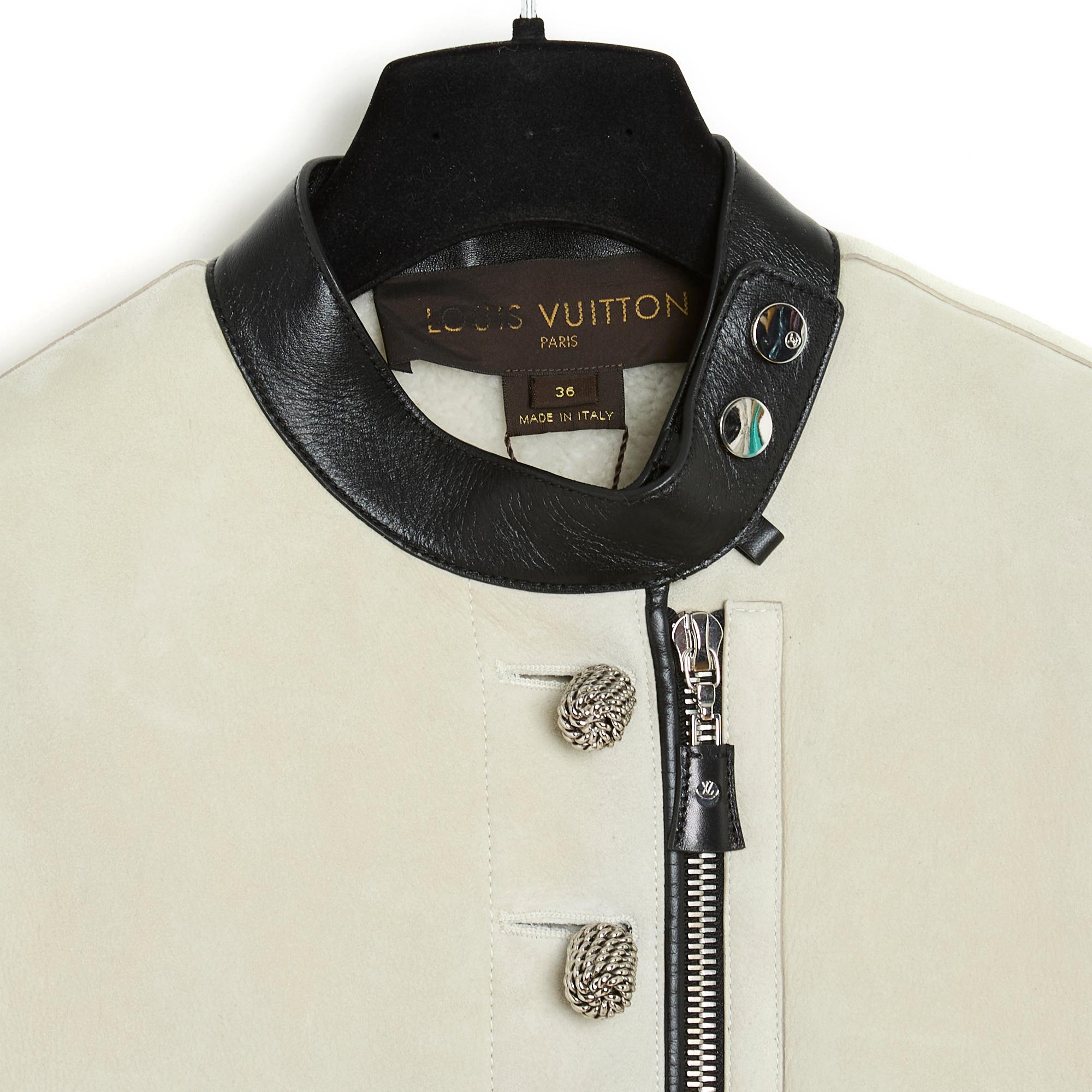 Resort 2017 Louis Vuitton Short Shearling Jacket FR36 New For Sale 2