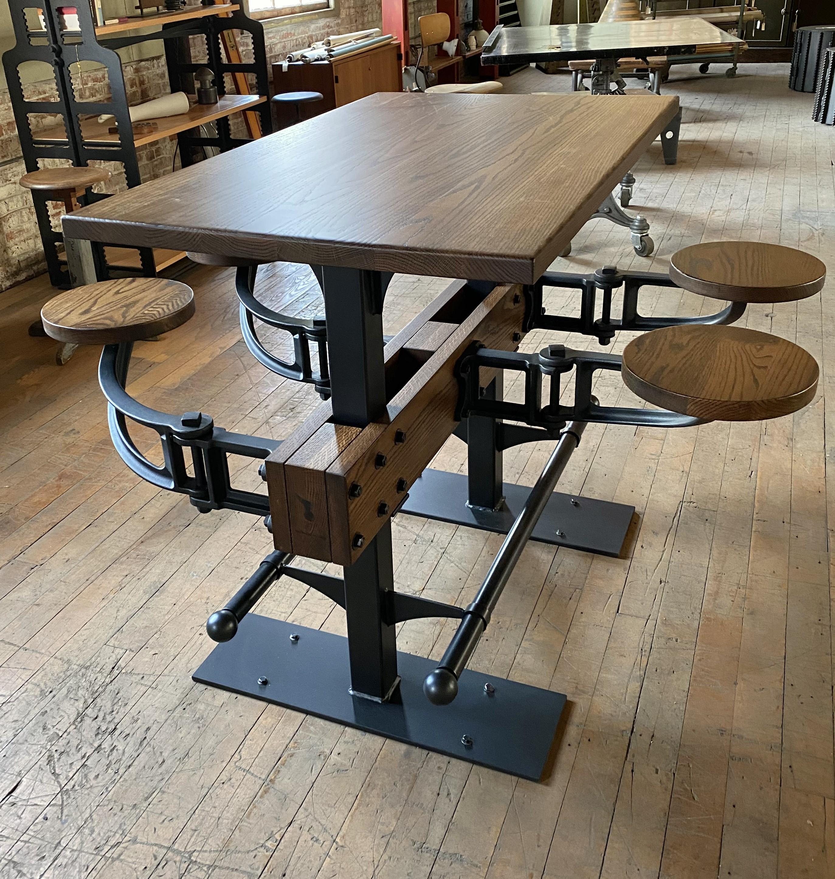 Restaurant / Bar Height Table In New Condition For Sale In Oakville, CT