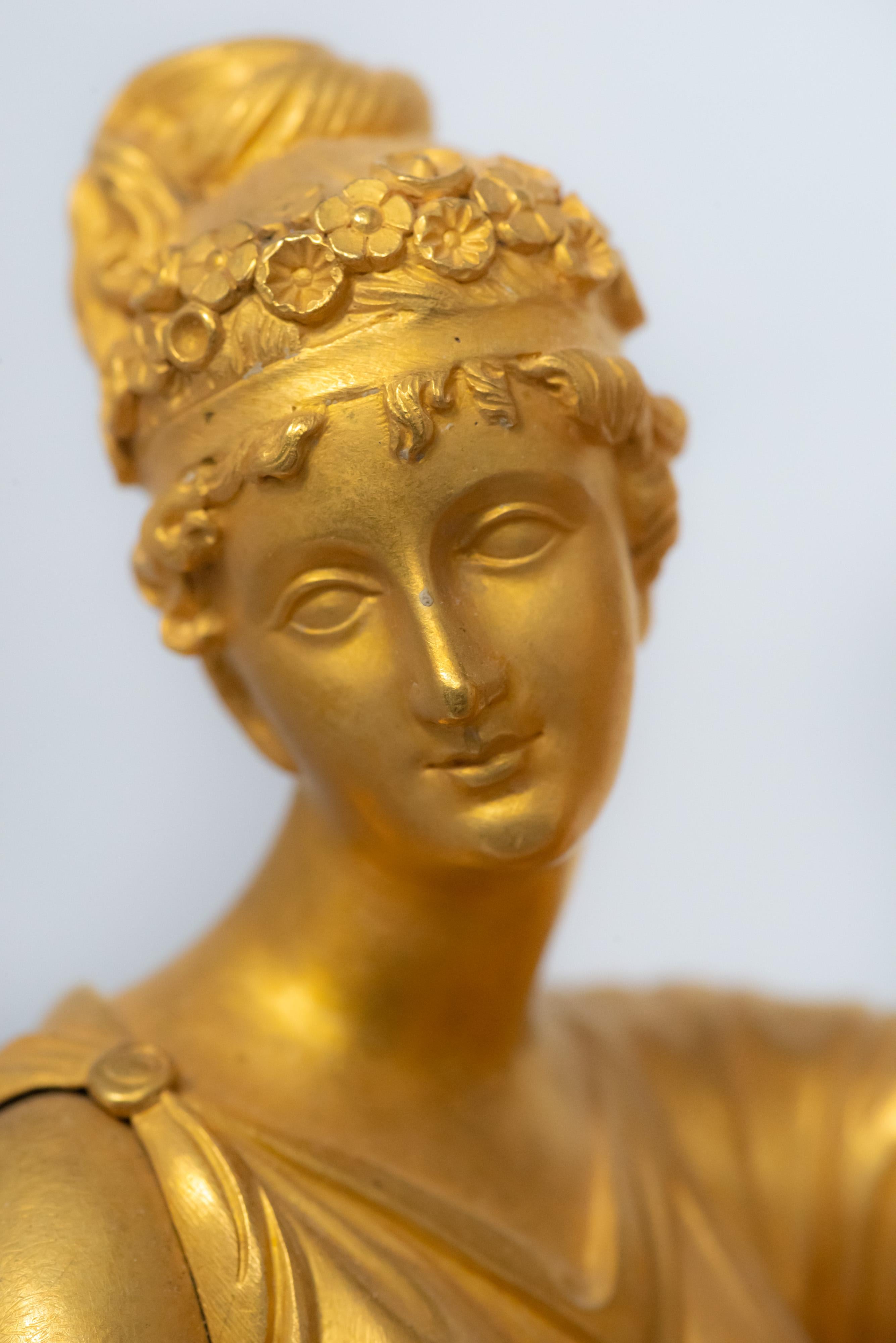Kaminuhr aus vergoldeter Bronze aus der Restaurationszeit, die Hera repräsentiert im Zustand „Gut“ im Angebot in 263-0031, JP