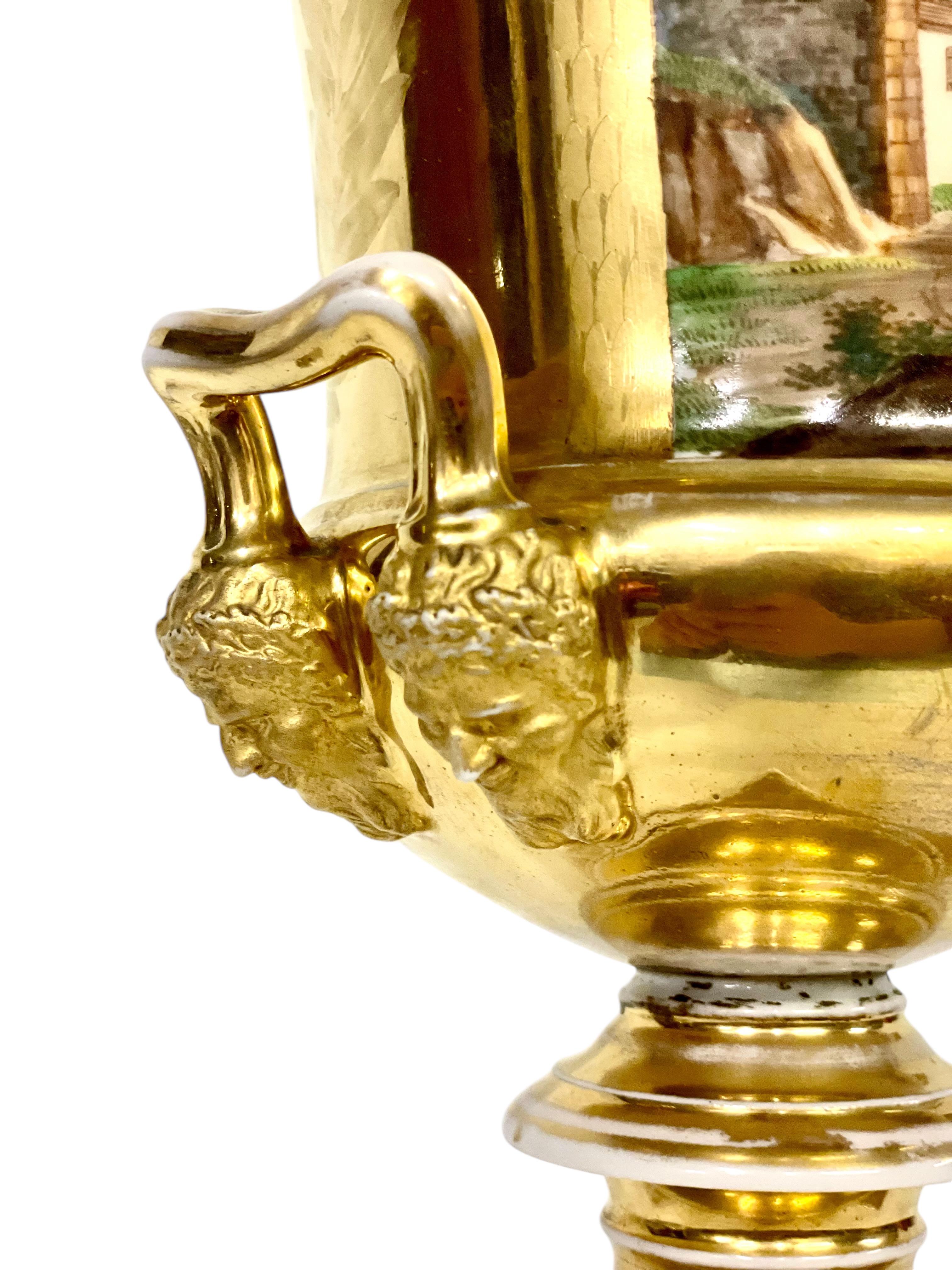 Large Gilt Porcelaine de Paris Medici Vase For Sale 7