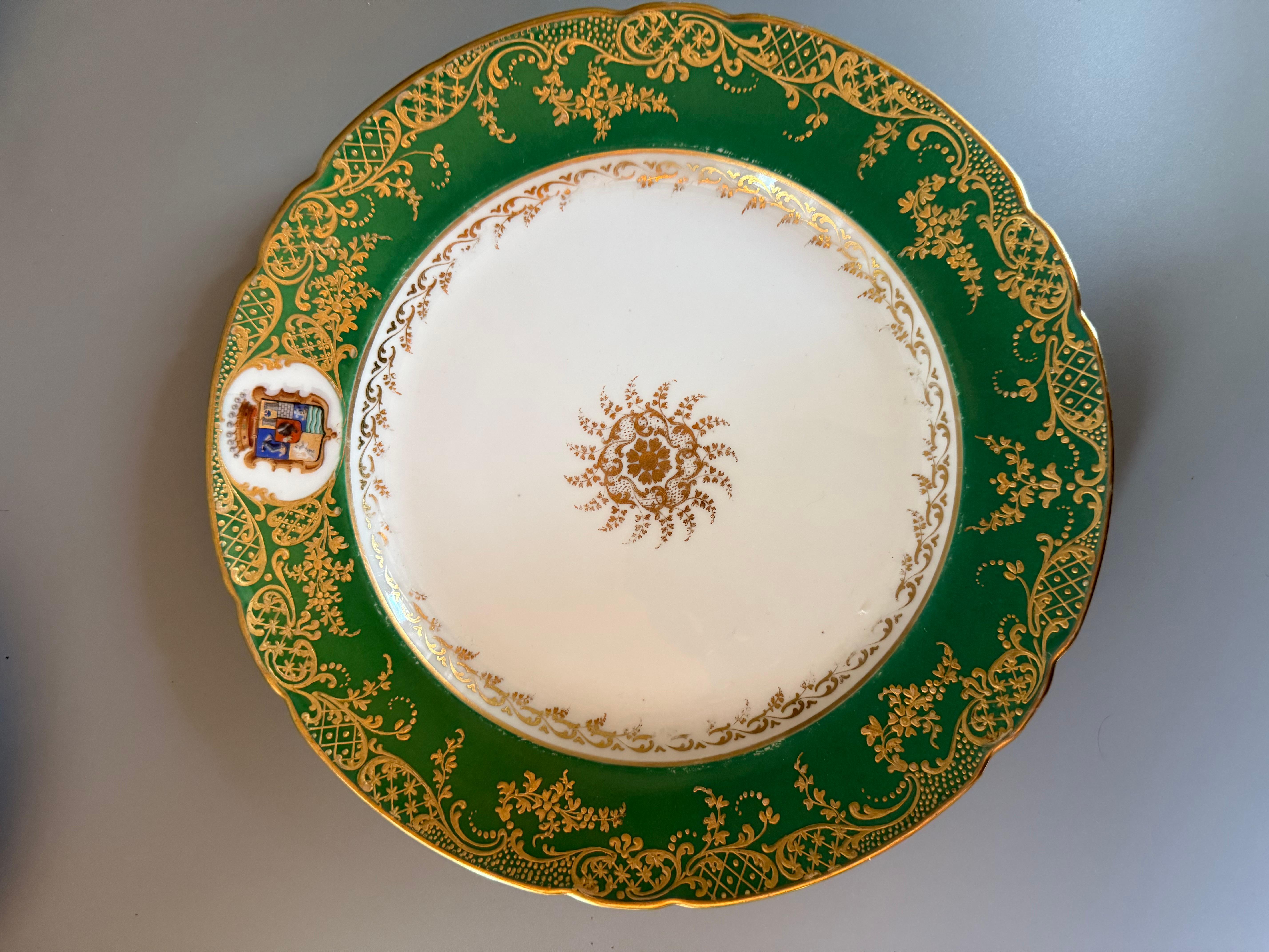 Style Paris 1820 Restauration Six Assiettes en Porcelaine Greene & Greene Feuillet Paris 1820 en vente 5