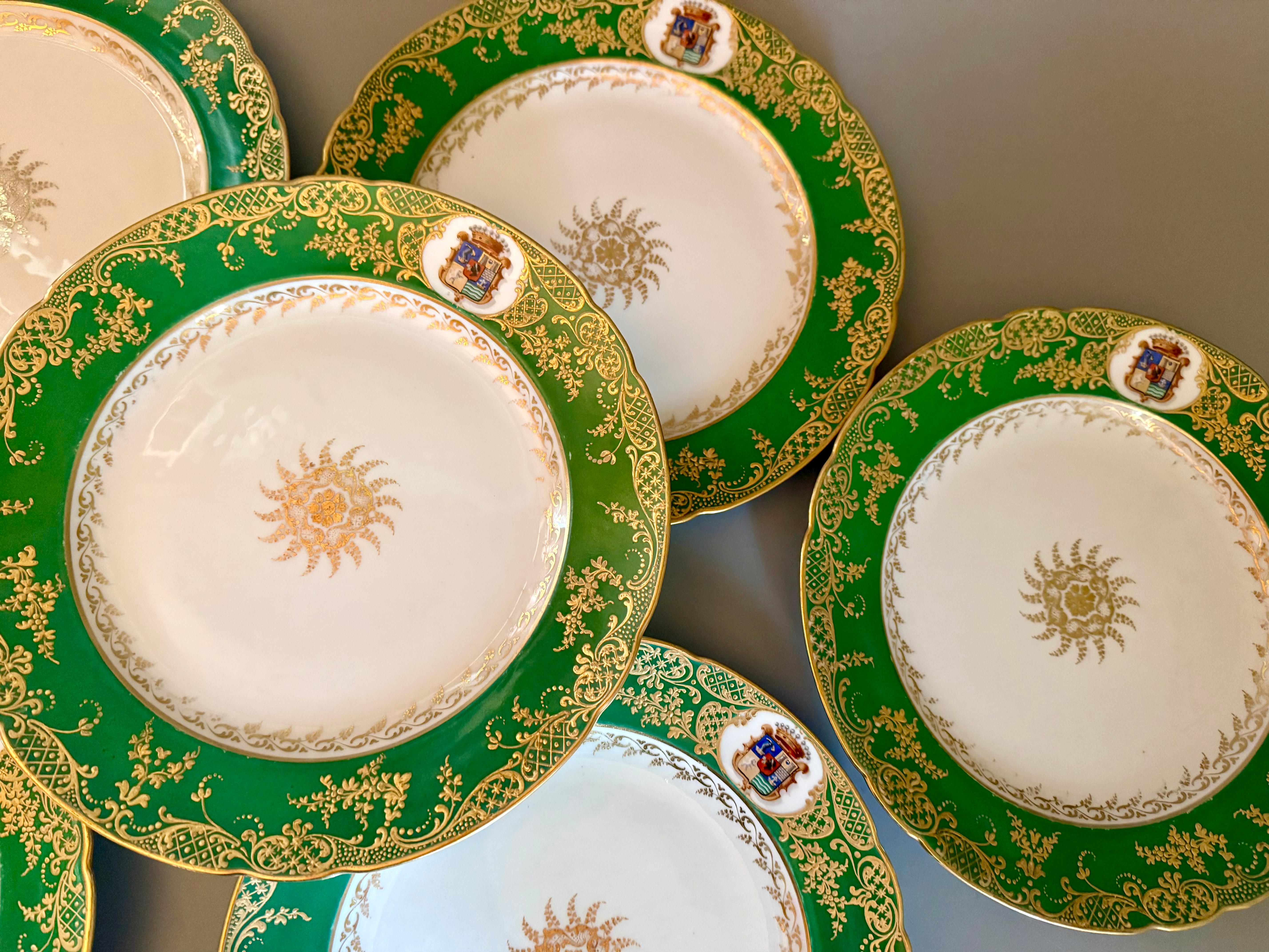 Style Paris 1820 Restauration Six Assiettes en Porcelaine Greene & Greene Feuillet Paris 1820 en vente 1
