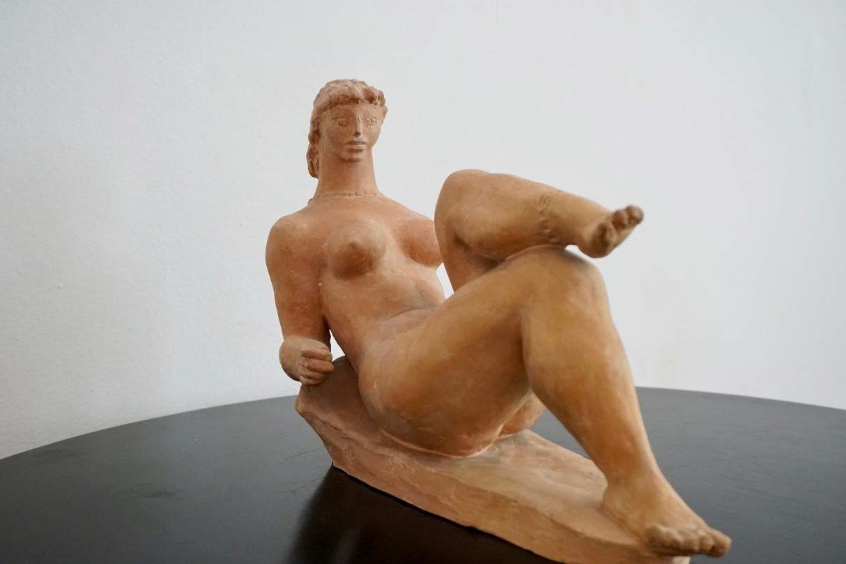 Resting Woman Terracotta Sculpture by Jenő Kerényi, 1961 In Good Condition In  Budapest, HU