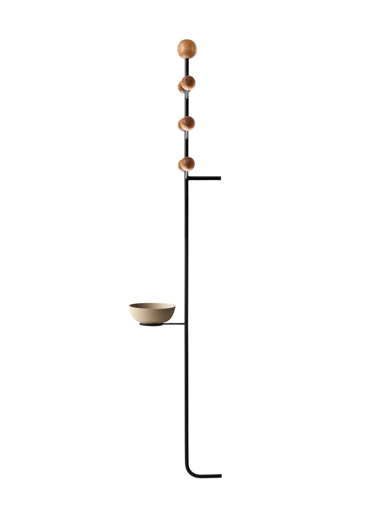 Molded RESTINGA sculptural and minimalistic coat rack in coated steel and ceramic For Sale