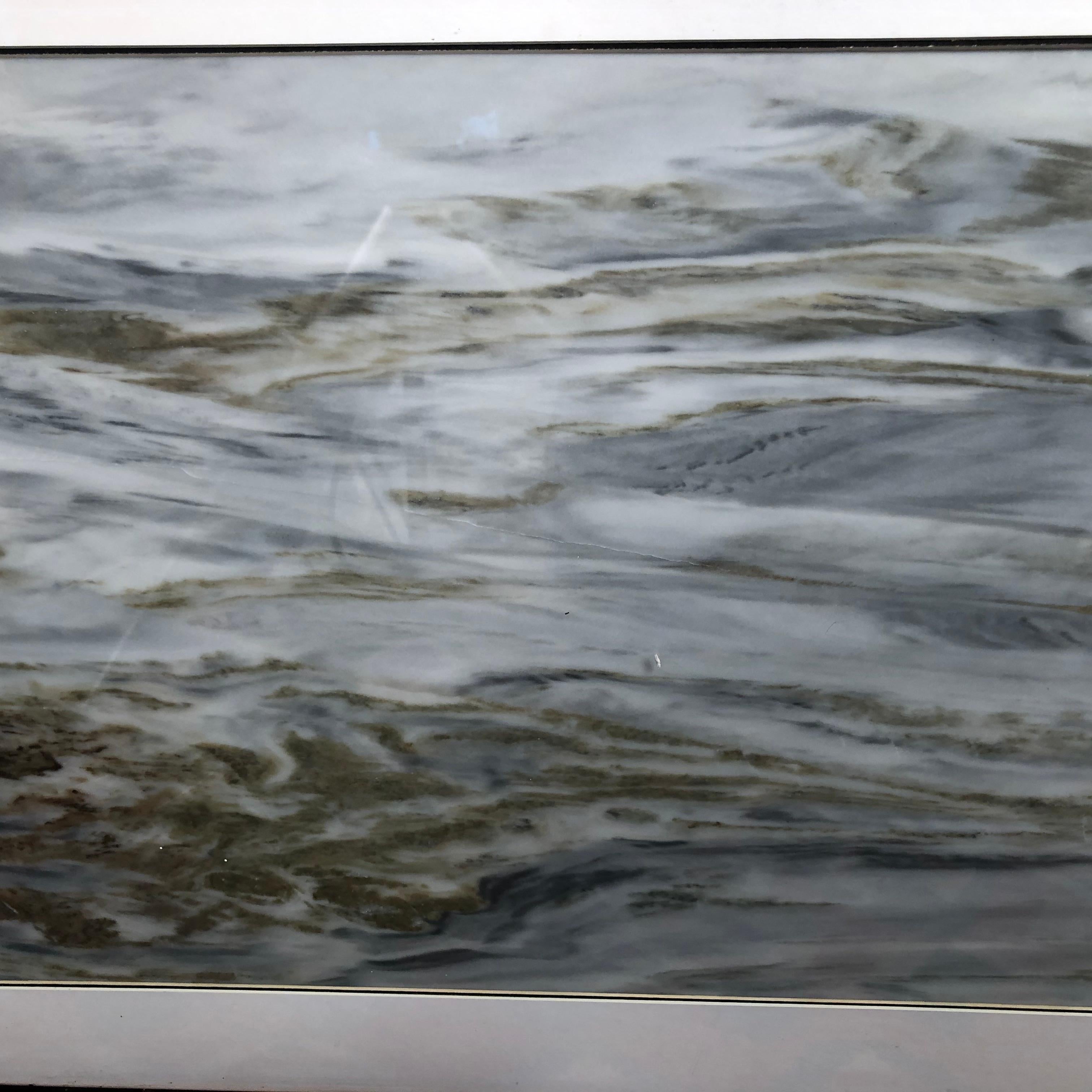 Außergewöhnlicher chinesischer Naturstein „Painting“ Restless Ocean Waters (Handgeschnitzt) im Angebot