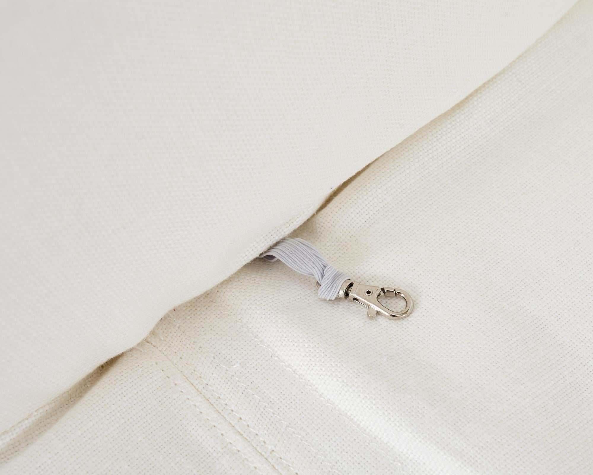 Restoration Hardware Belgian Linen Slipcover Bench Seat Sofa en vente 4