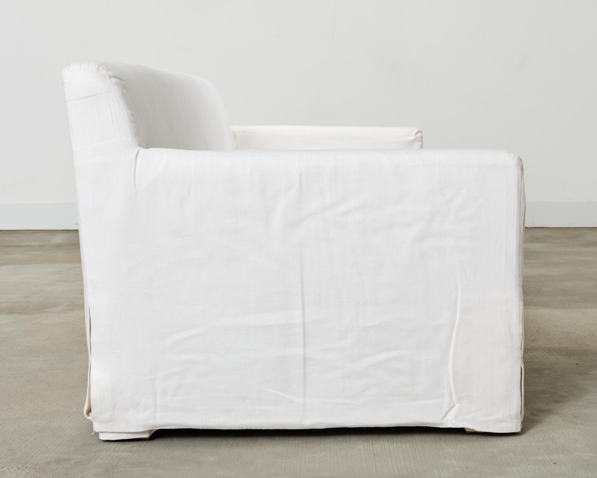 Restoration Hardware Belgian Linen Slipcover Bench Seat Sofa en vente 5