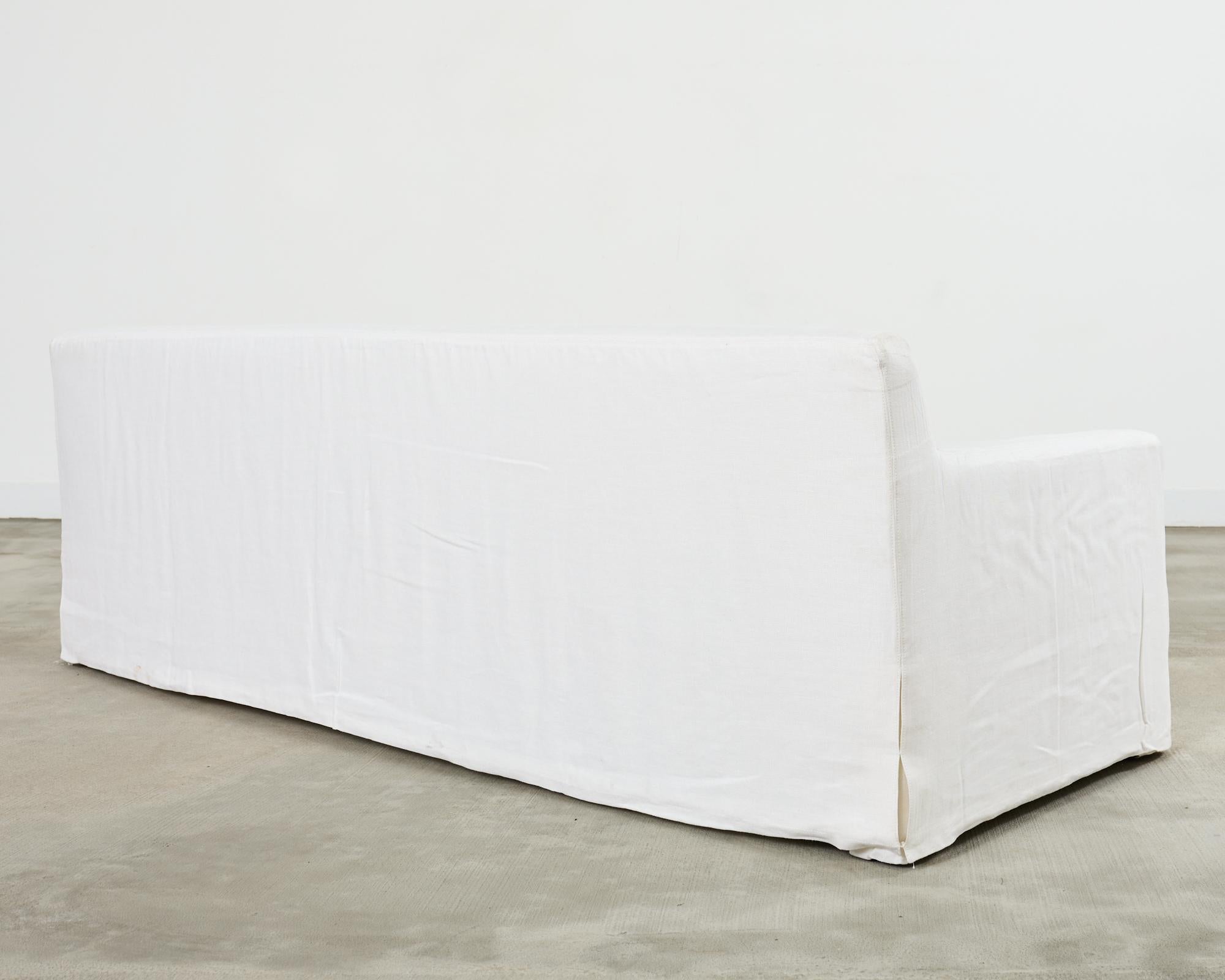 Restoration Hardware Belgian Linen Slipcover Bench Seat Sofa en vente 6