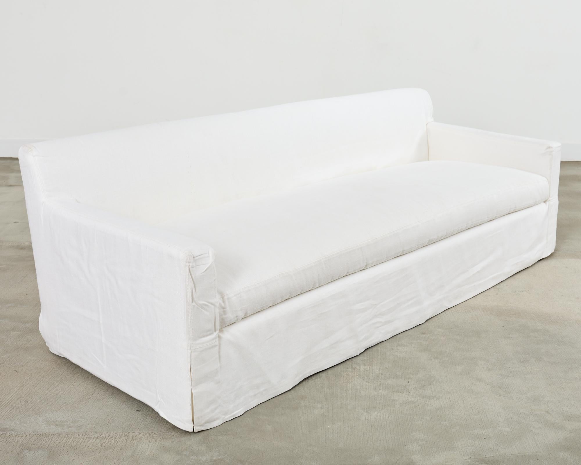 Fait main Restoration Hardware Belgian Linen Slipcover Bench Seat Sofa en vente