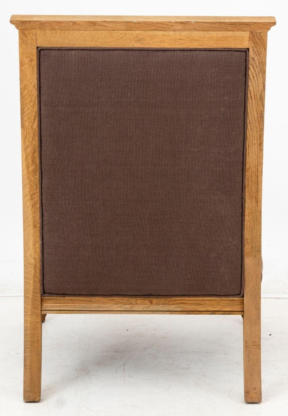 Sillón Restoration Hardware Estilo Luis XVI Tapicería en venta