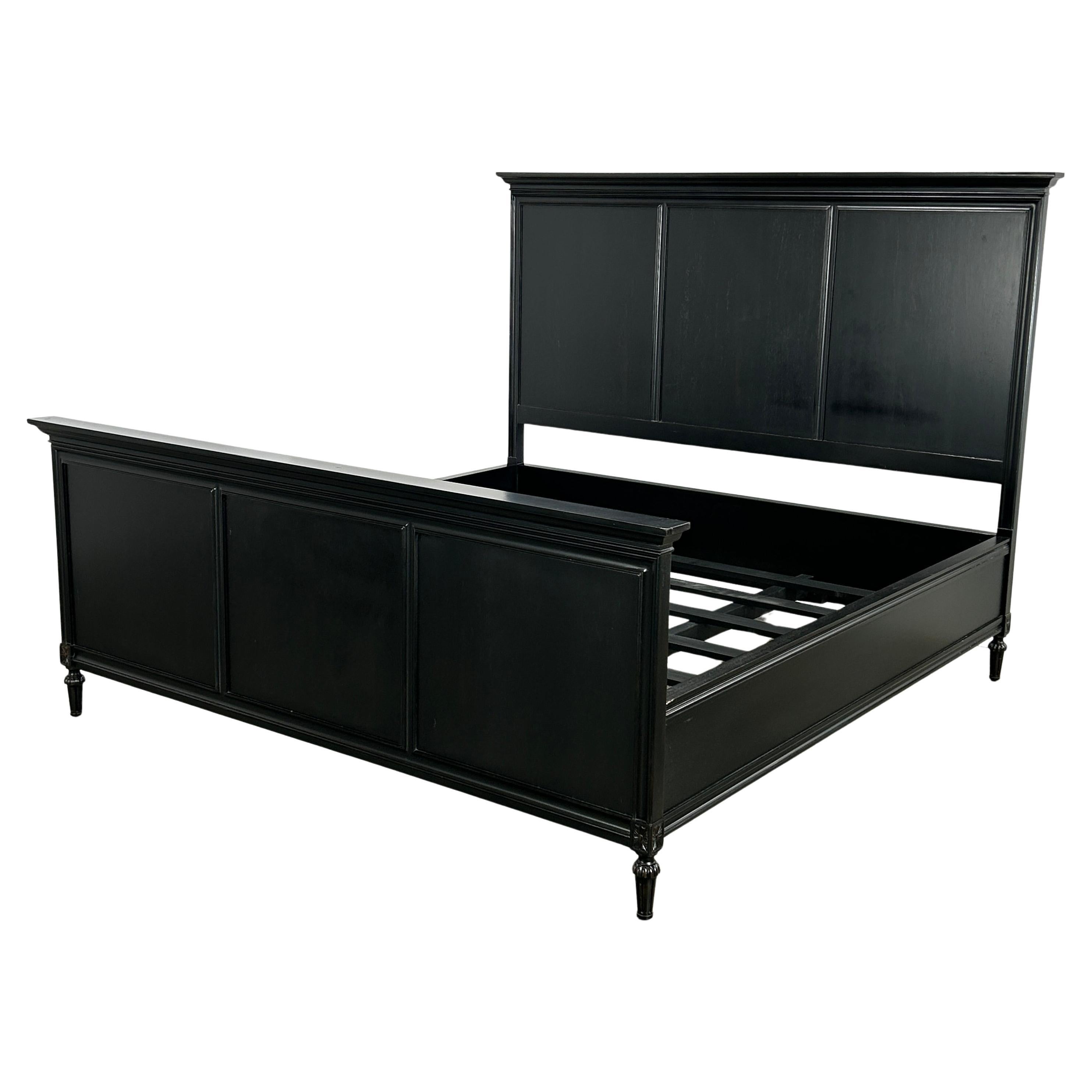 Letto a pannello con pediera Maison di Restoration Hardware in vendita