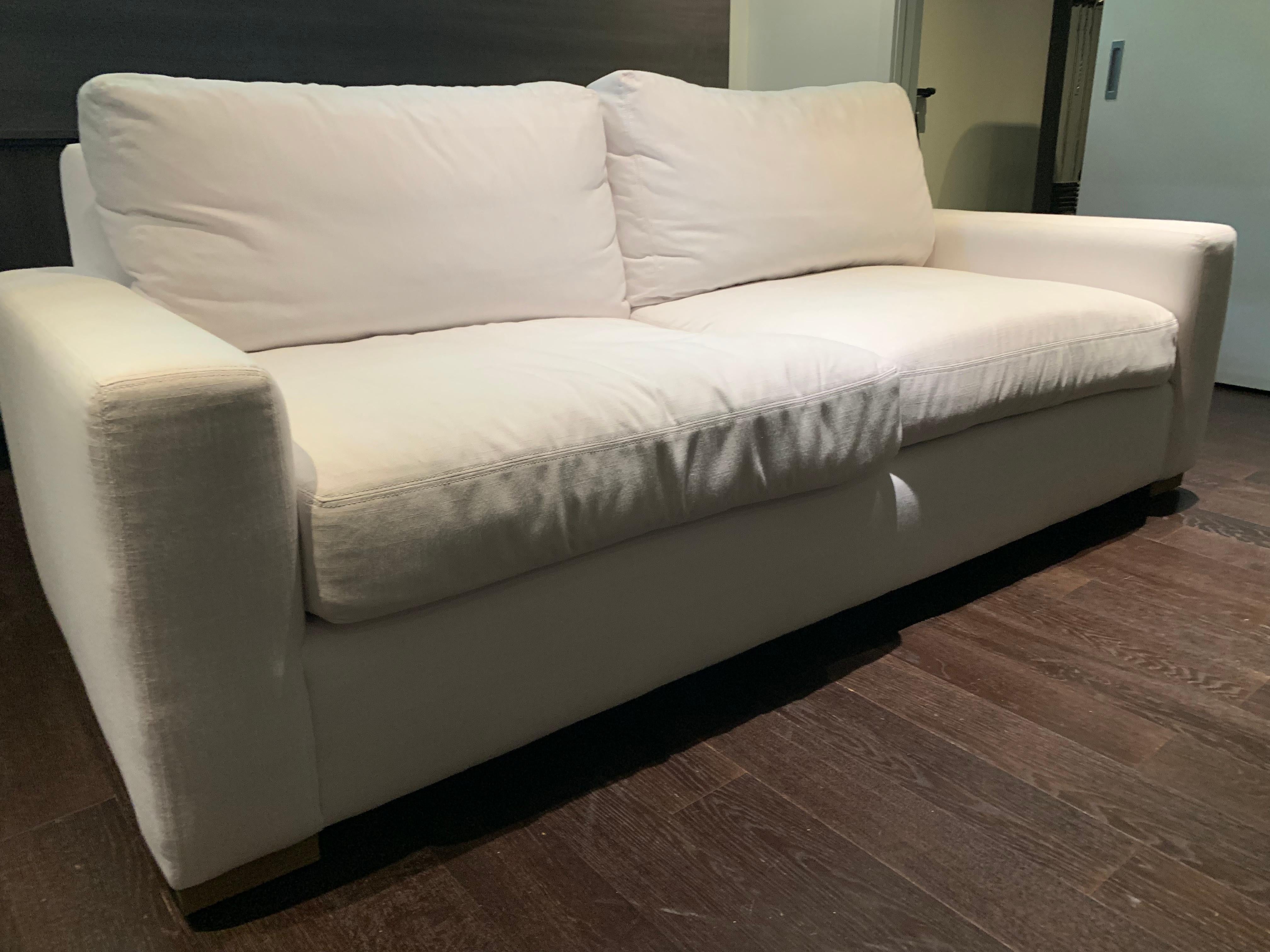 Restoration Hardware Maxwell Sofa in White Linen Slipcover In Good Condition In Chicago, IL