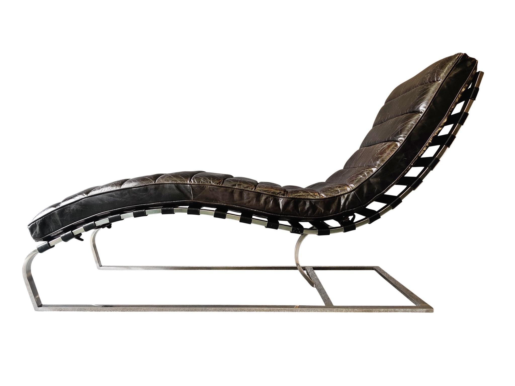 dark brown chaise lounge