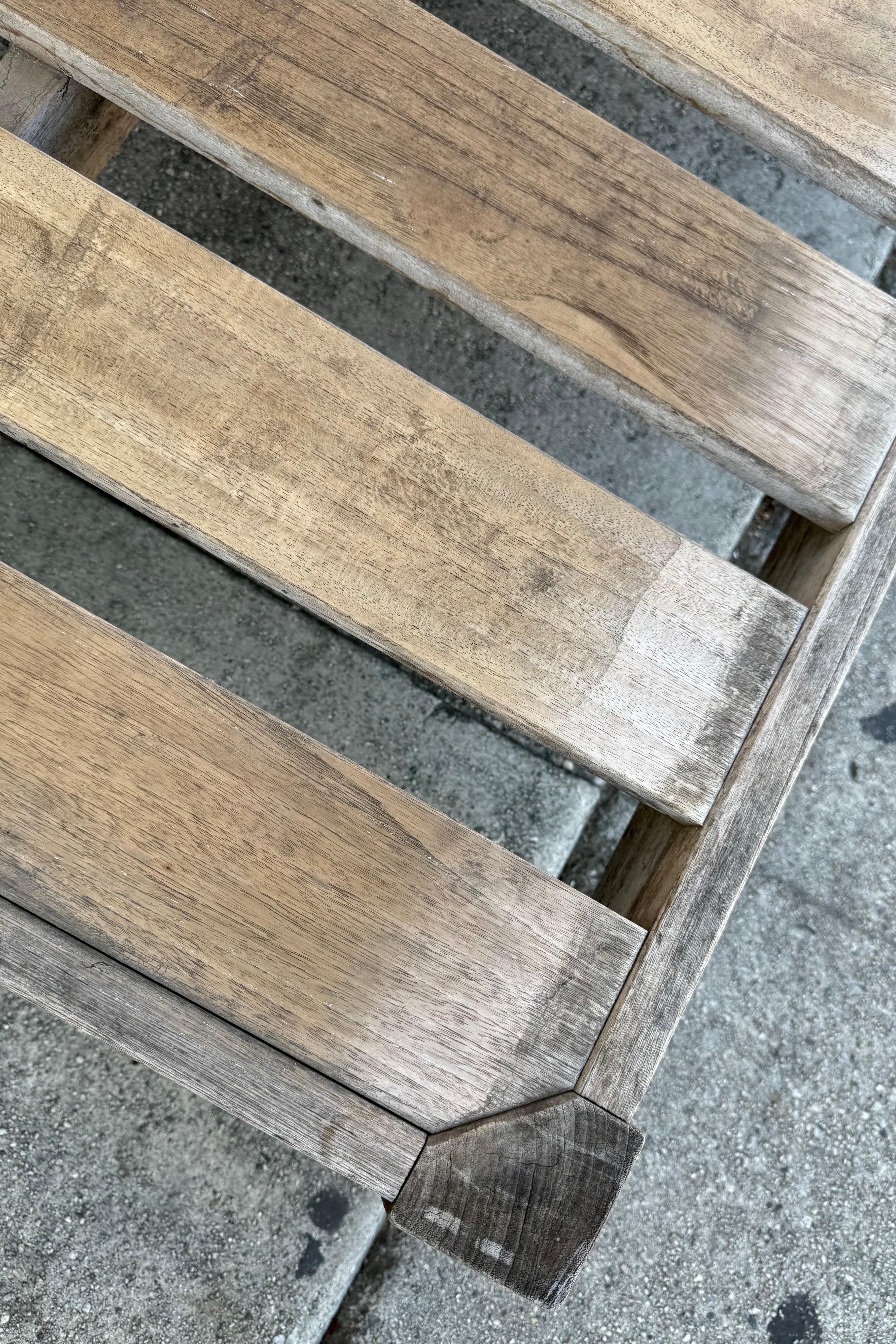 Restoration Hardware Solid Teak Outdoor Platform Base/Chaise Lounge en vente 2