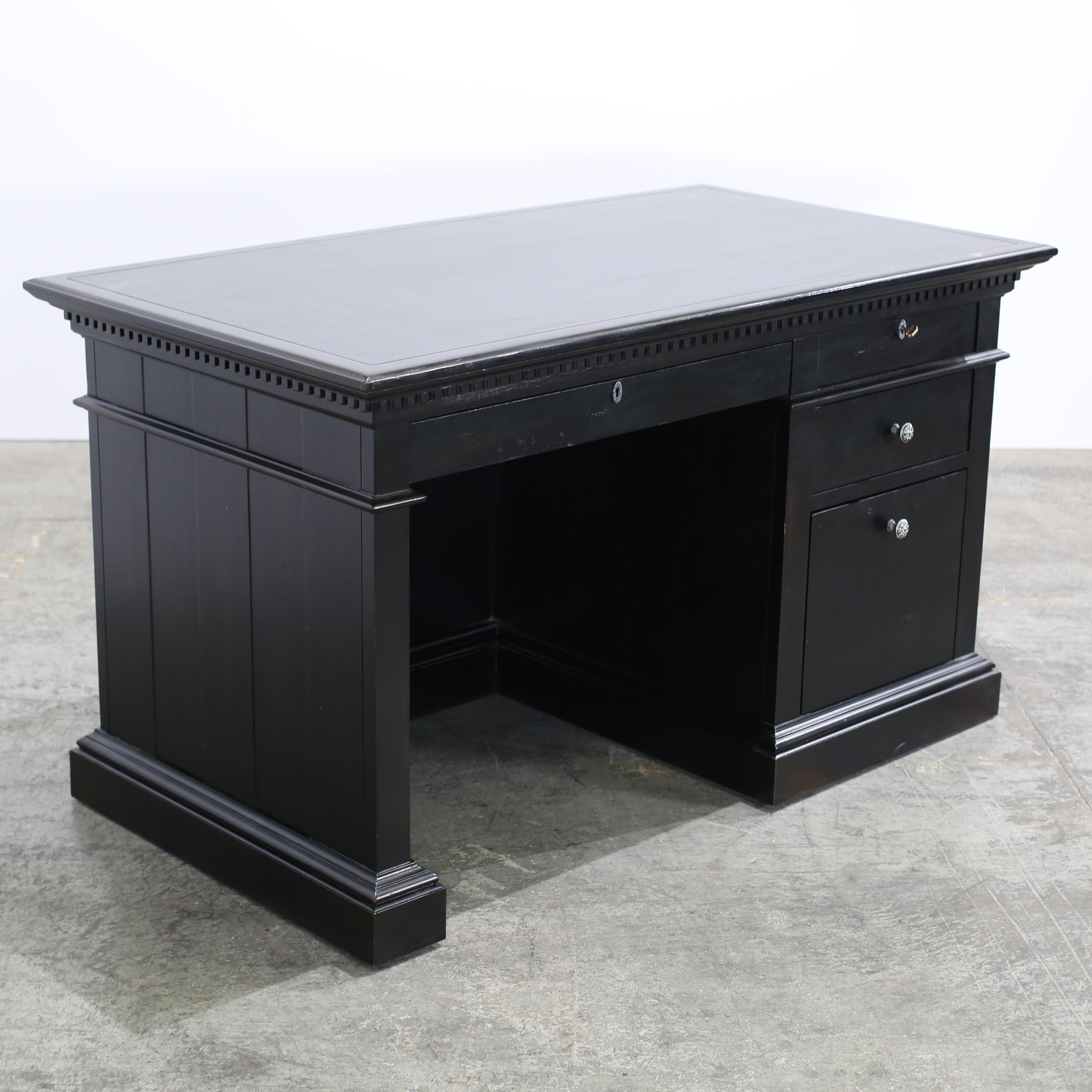 Fino al XVIII secolo Restoration Hardware St. James Four Drawer Desk in vendita