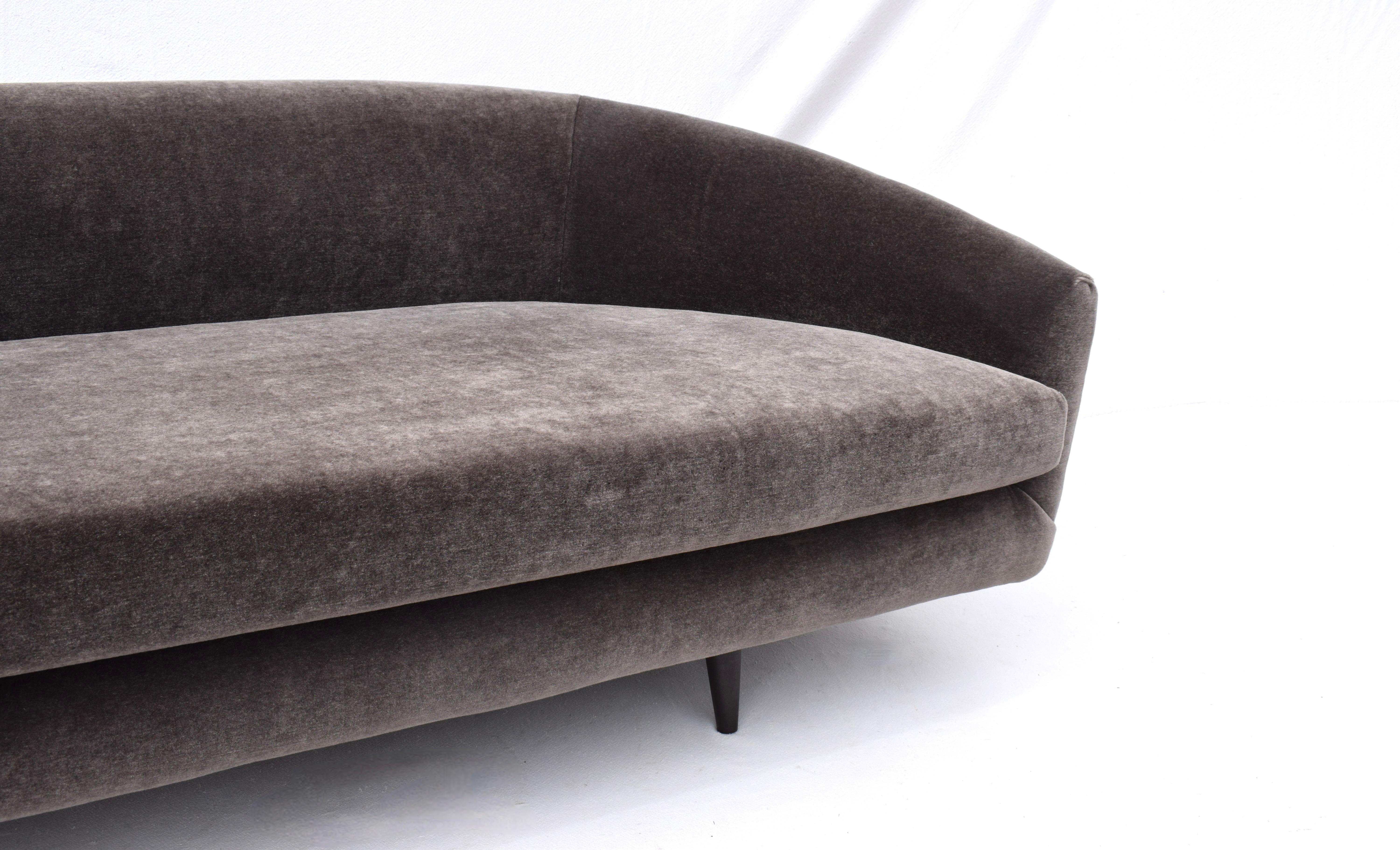 Restoration Hardware Stratus Sofa in Mohair In Good Condition In Southampton, NJ