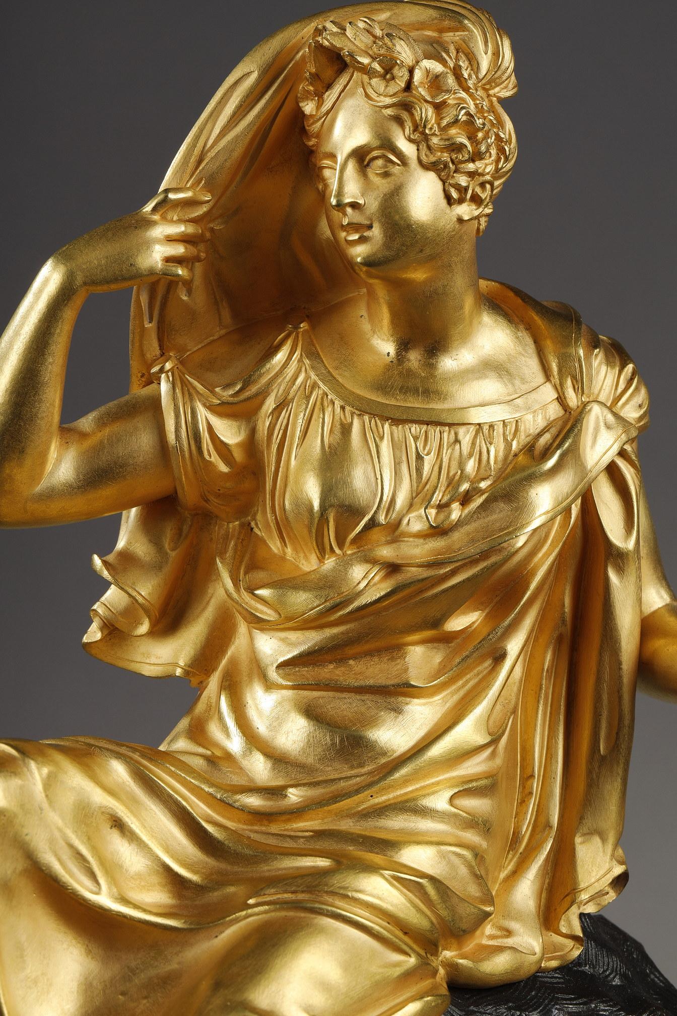 Restoration Period Clock in Gilt Bronze with a Young Woman In Good Condition For Sale In Paris, FR