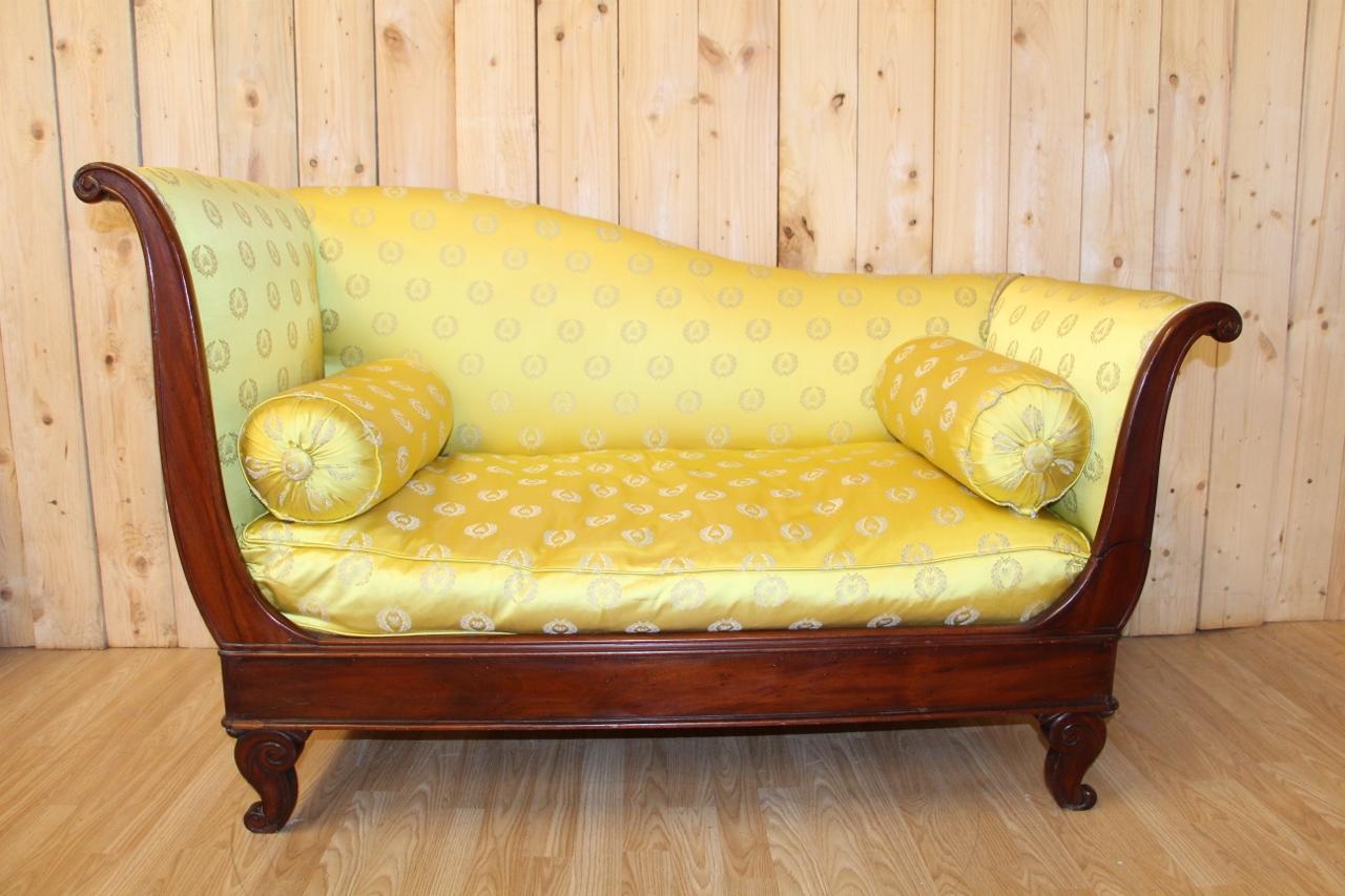 Restaurierung Period Daybed (Restauration) im Angebot