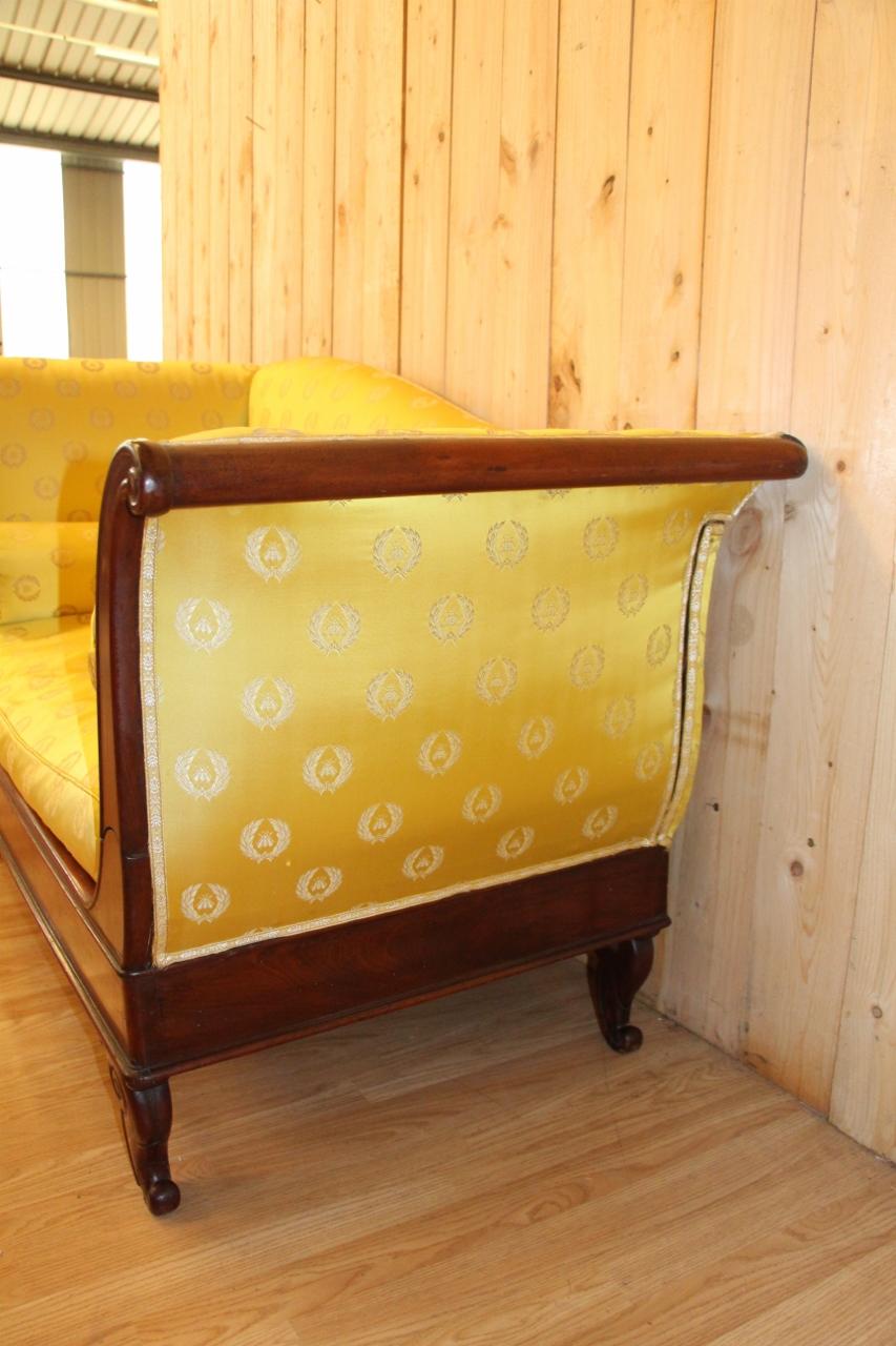 Restaurierung Period Daybed (Mittleres 19. Jahrhundert) im Angebot
