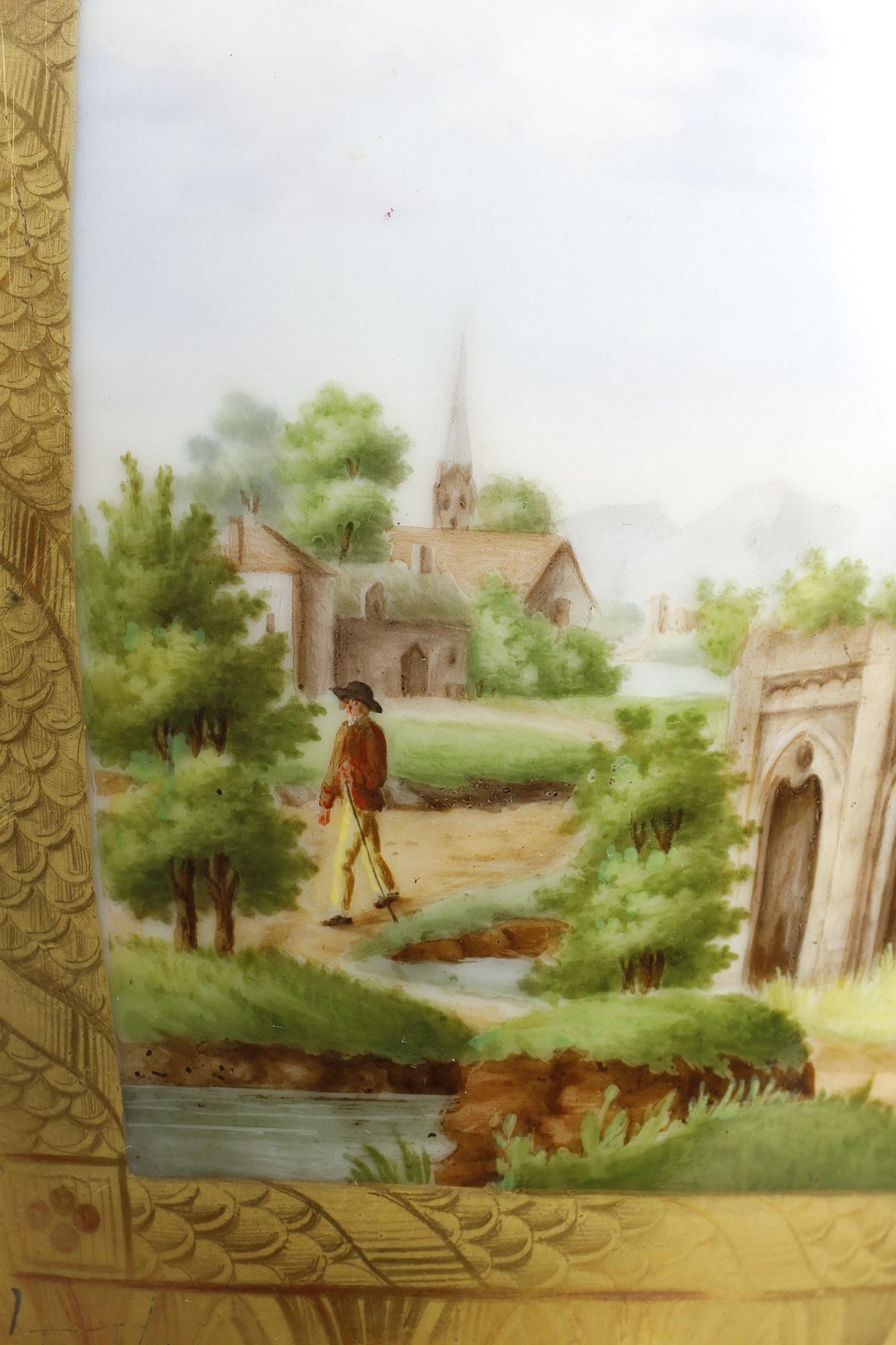 Coppia di vasi in porcellana del periodo del restauro in vendita 8