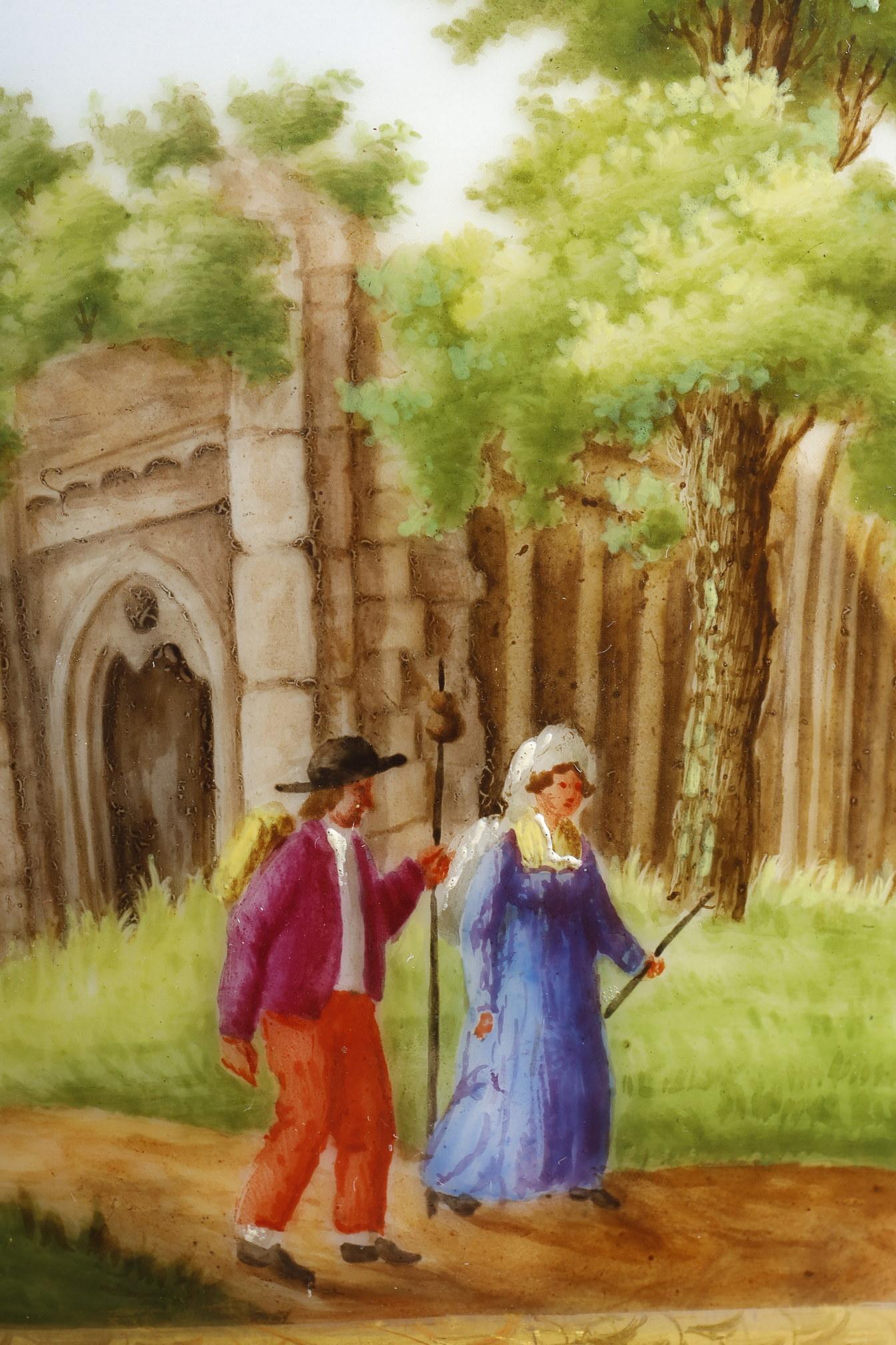 Coppia di vasi in porcellana del periodo del restauro in vendita 10