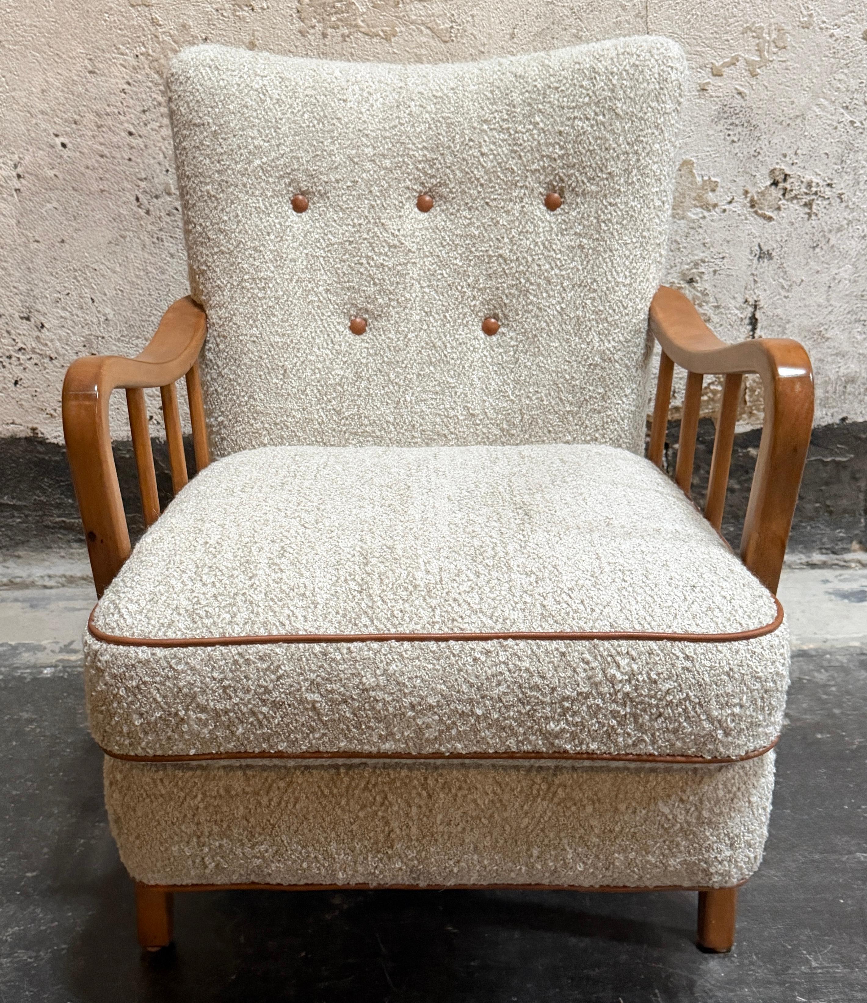 Sillón de salón Art Moderne sueco de los años 40 restaurado Moderno estilizado en venta