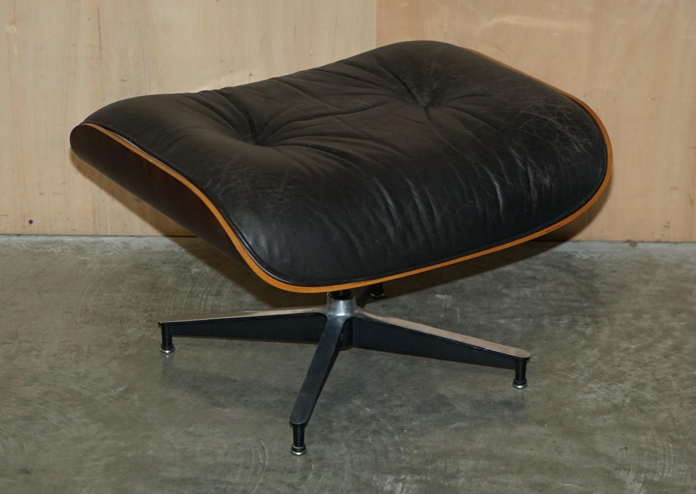 Restored 1960's Herman Miller No1 Hardwood Eames Lounge Armchair and Ottoman For Sale 9