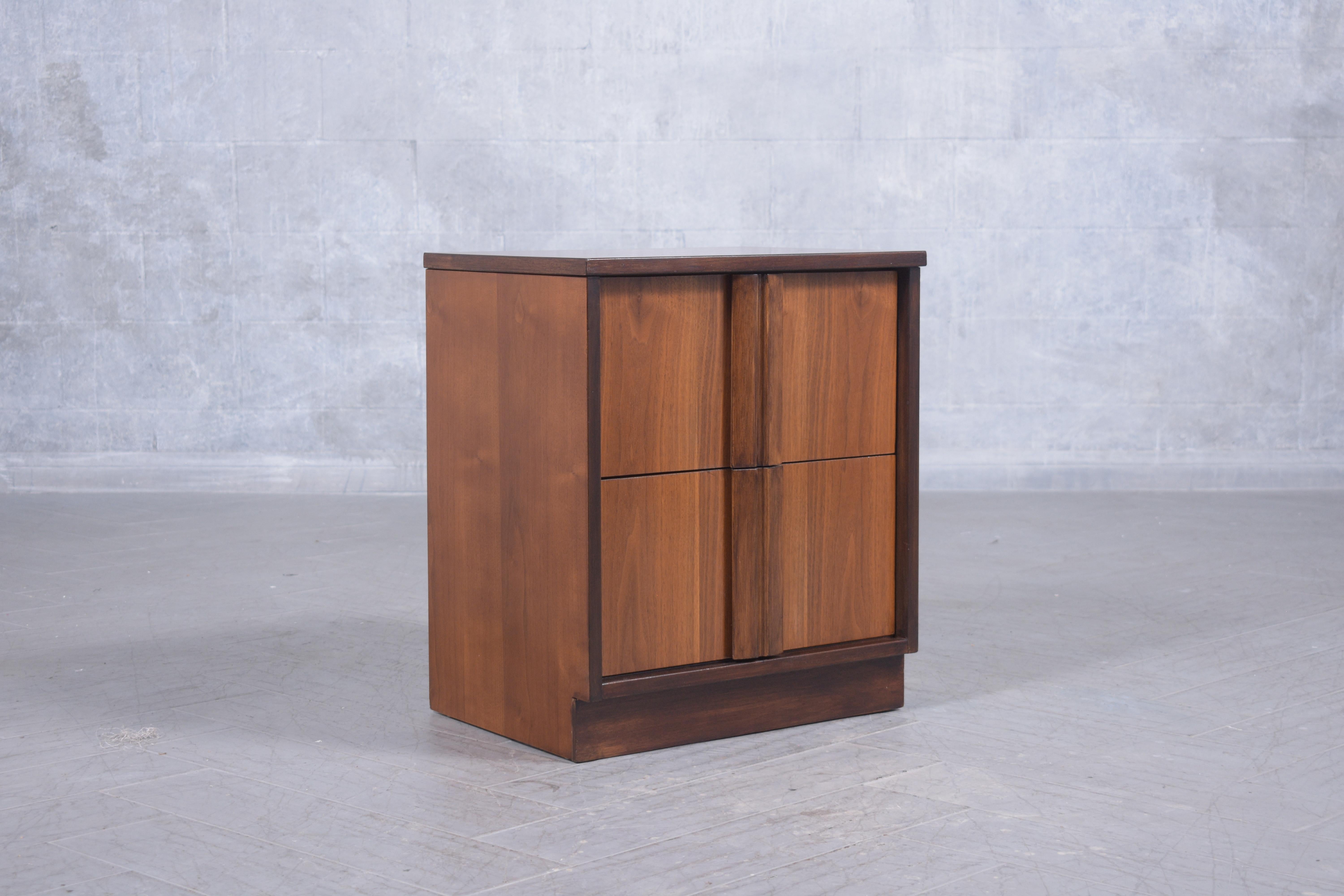 Mid-20th Century Restored 1960s Modern Walnut Nightstand: Dual-Tone with Unique Carved Handle For Sale