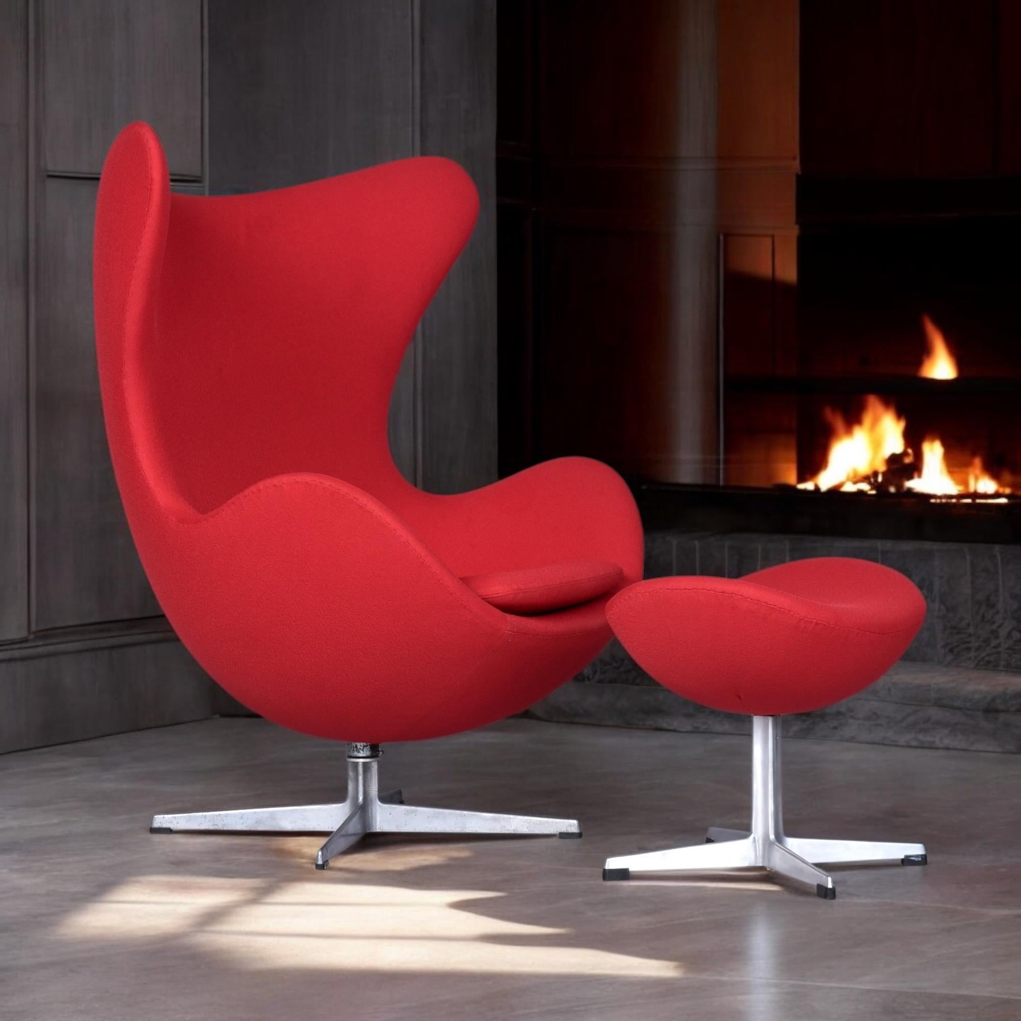 An exceptional early Egg chair and ottoman designed by Arne Jacobsen for Fritz Hansen, Denmark. This example dates precisely to May 1965, confirmed by the original silver foil Fritz Hansen label marked “0565,” and accompanied by the factory-cast