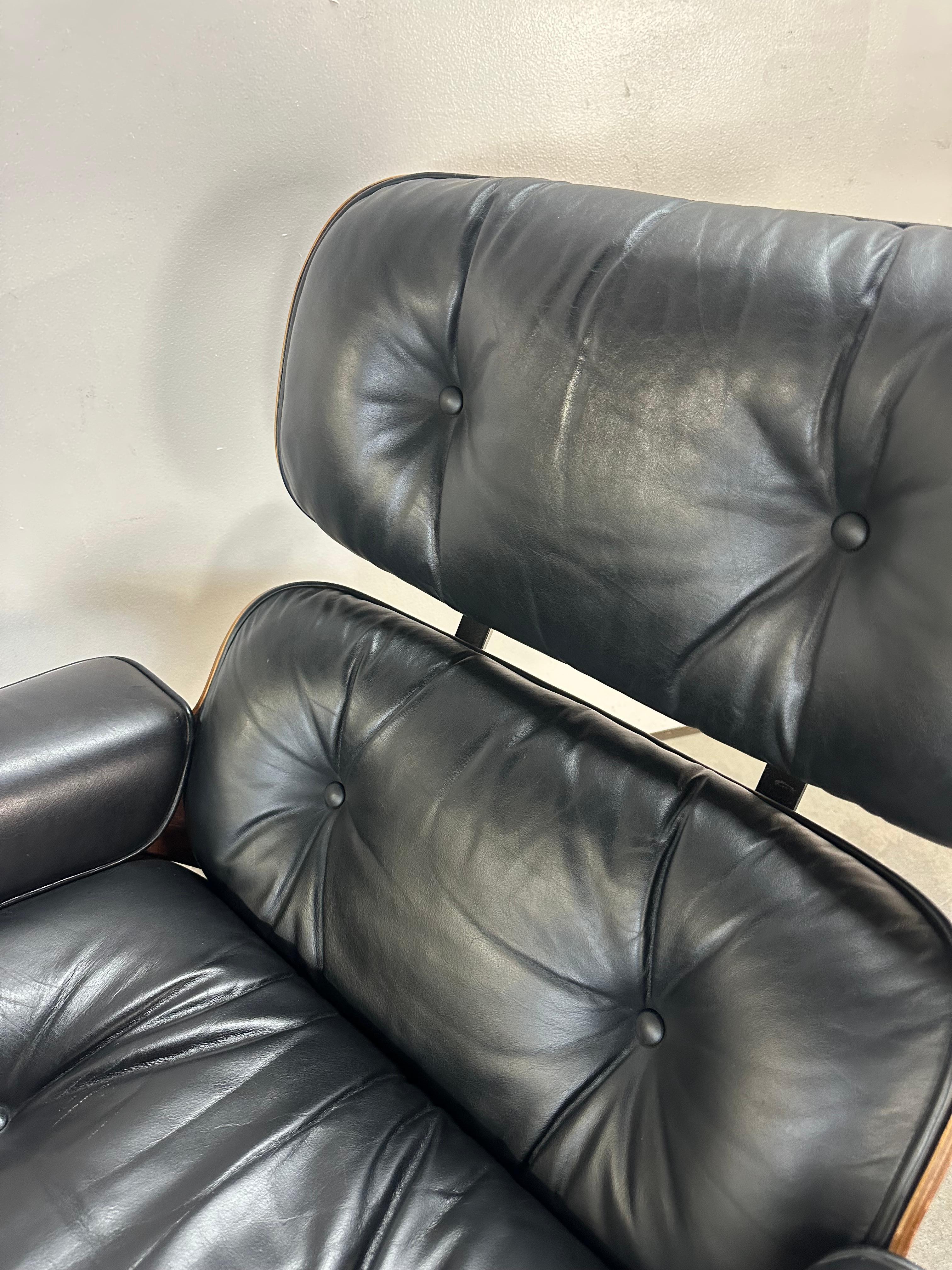 Restored 1970s Rosewood Eames Lounge Chair and Ottoman 12