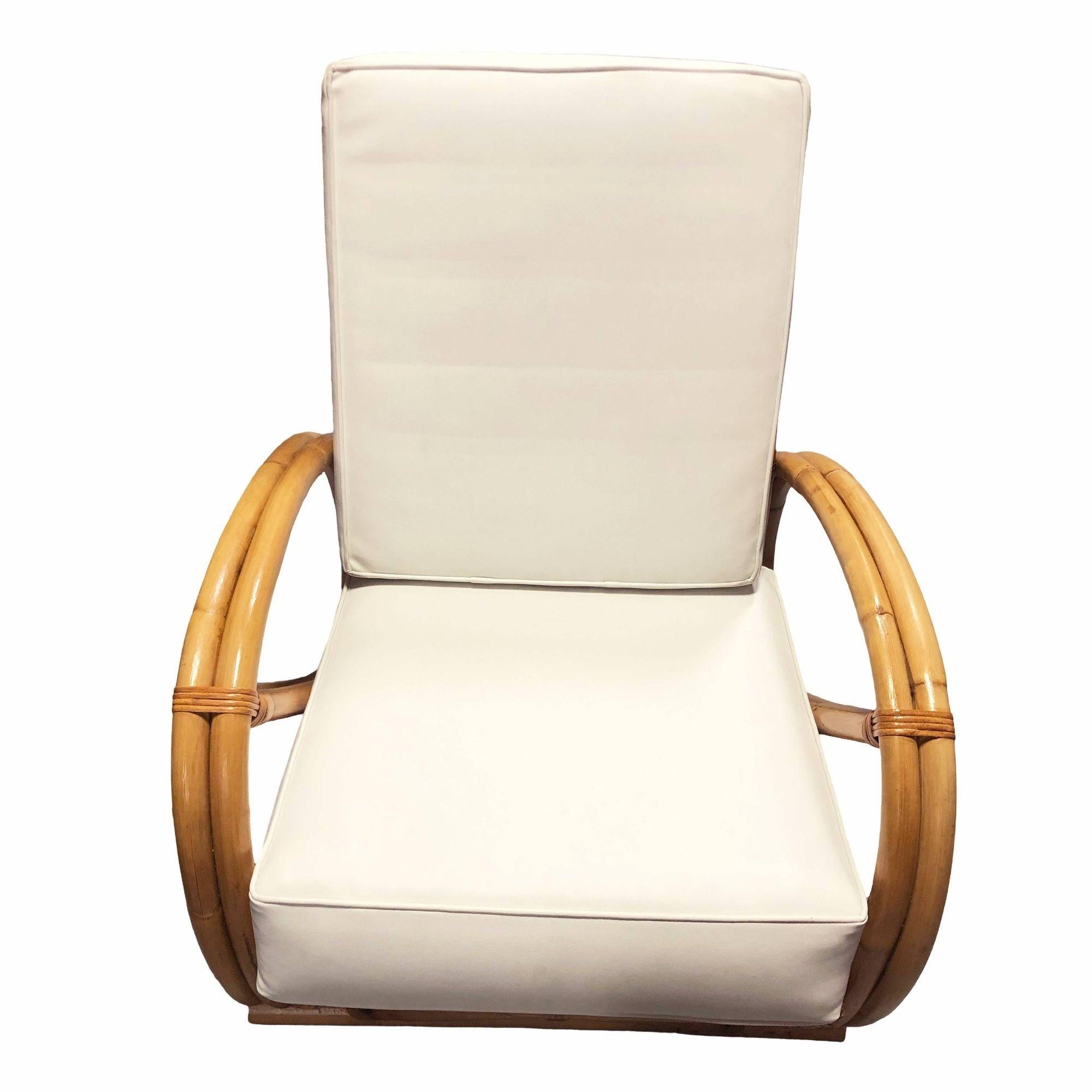 Metà XX secolo Divano componibile in rattan restaurato a 2 fili 3/4 Pretzel con sedia a sdraio in vendita