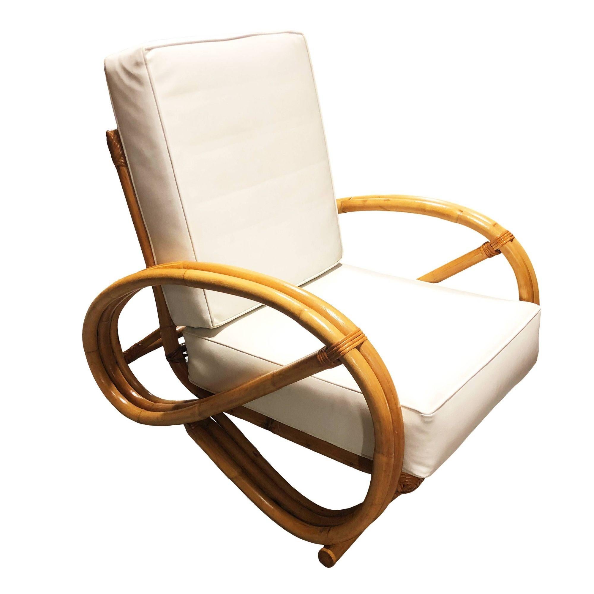 Rattan Divano componibile in rattan restaurato a 2 fili 3/4 Pretzel con sedia a sdraio in vendita