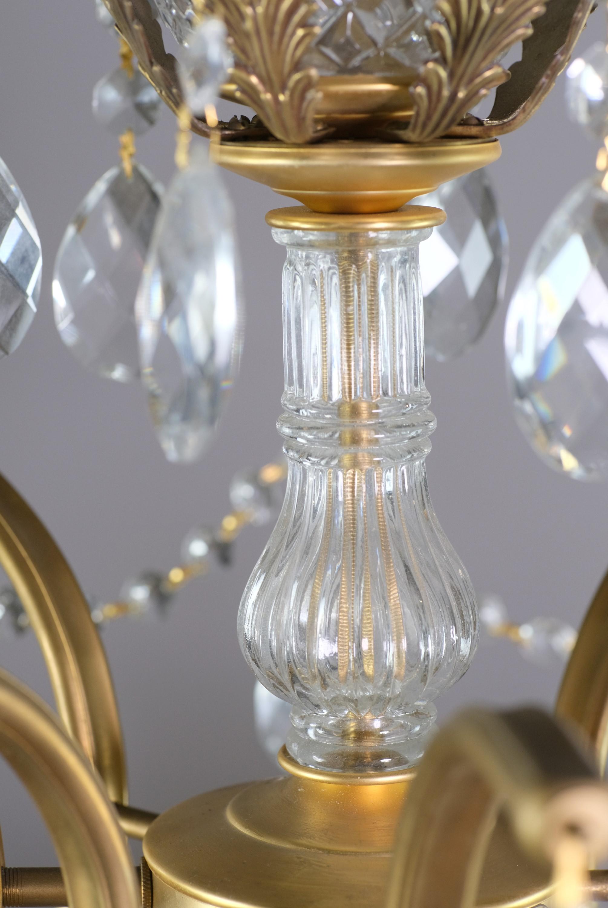 Restored 8 Arm Crystal and Gilt Chandelier For Sale 1