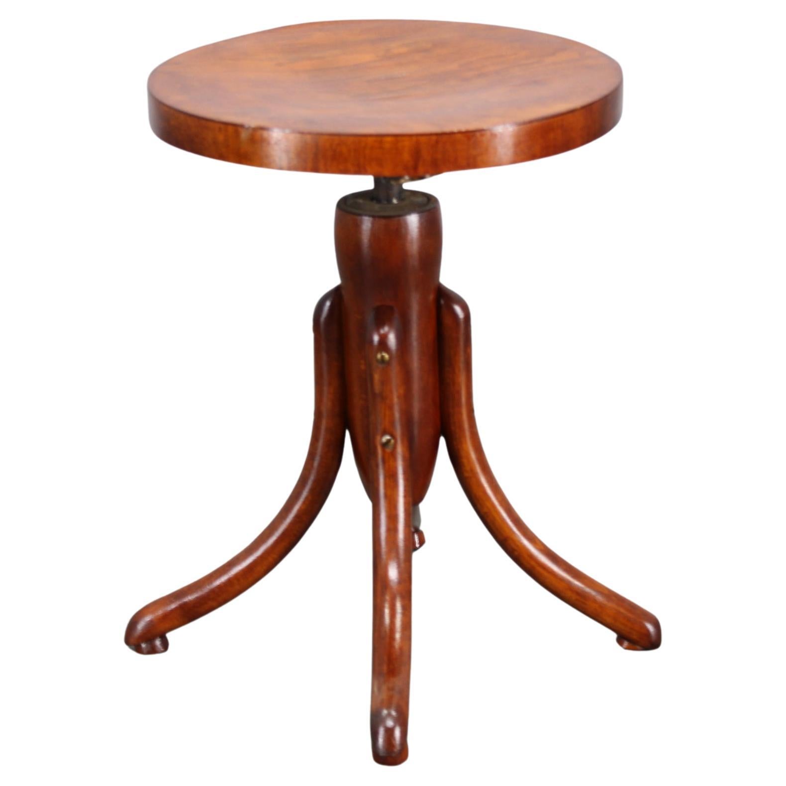 Tabouret de piano réglable en bentwood restauré, Tchécoslovaquie, années 1930 - Art Deco Thone
