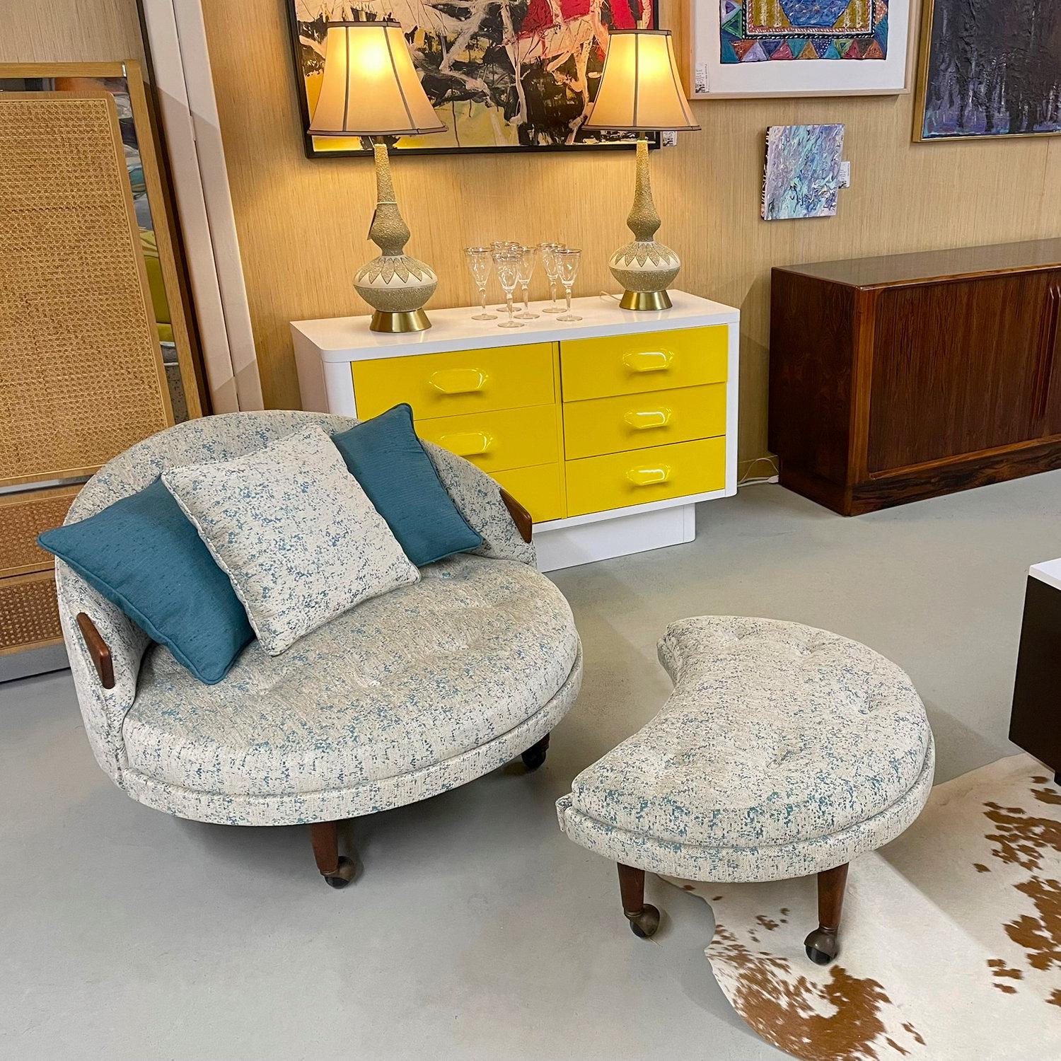 Restaurierter Adrian Pearsall für Craft Associates Havana-Stuhl und Ottomane im Angebot 2