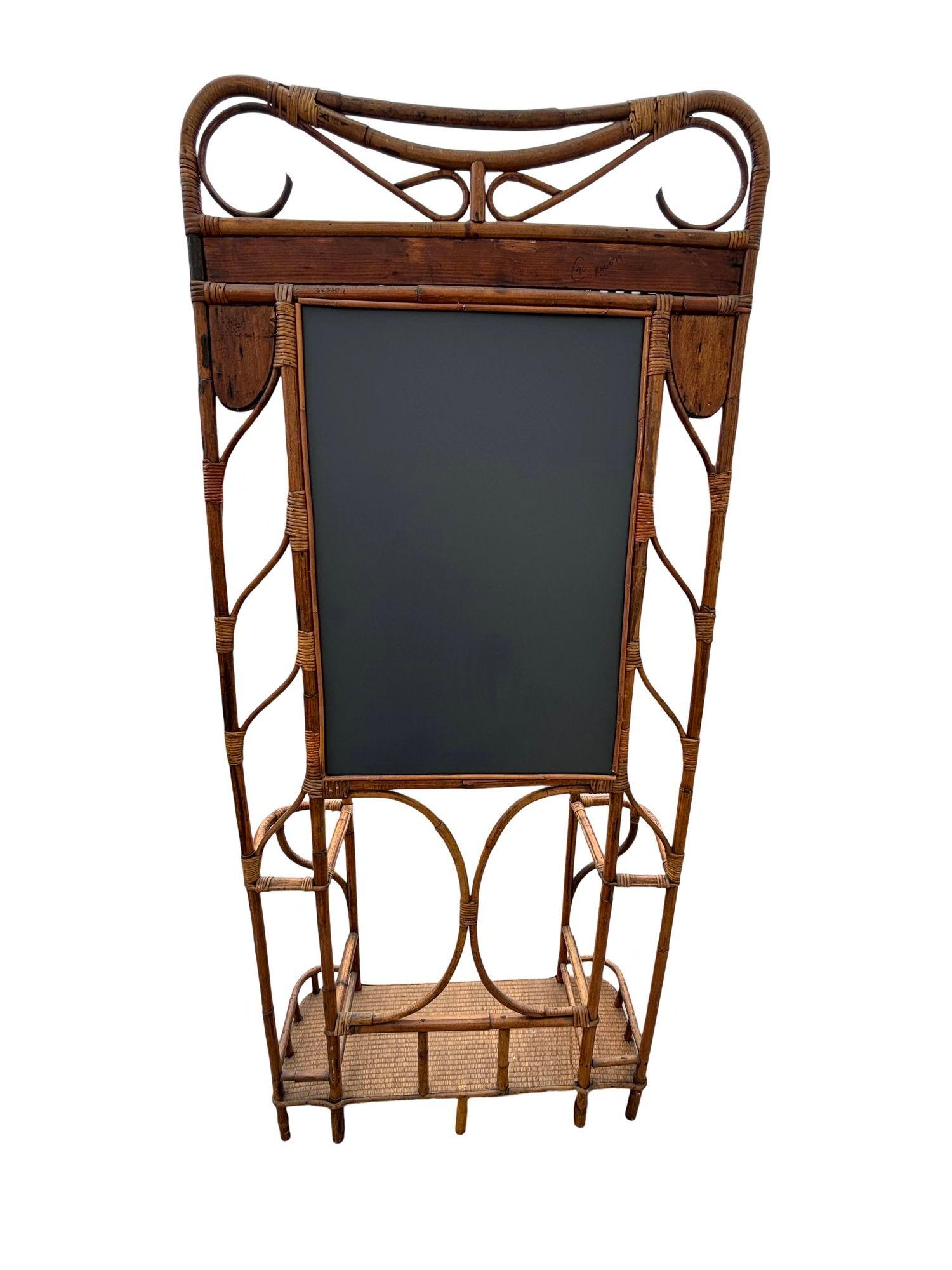 Restaurierte Aesthetic Movement Bamboo& Grassmat Halle Baum W Spiegel & Umbrella Stand (Frühes 20. Jahrhundert) im Angebot