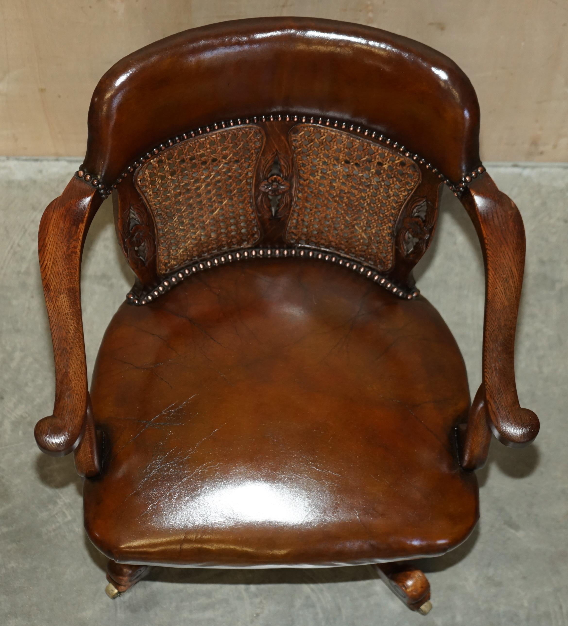 RESTORED ANTIQUE CIRCA 1880 BERGERE & BROWN LEATHER BARREL BACK CAPTAiNS CHAIR 4