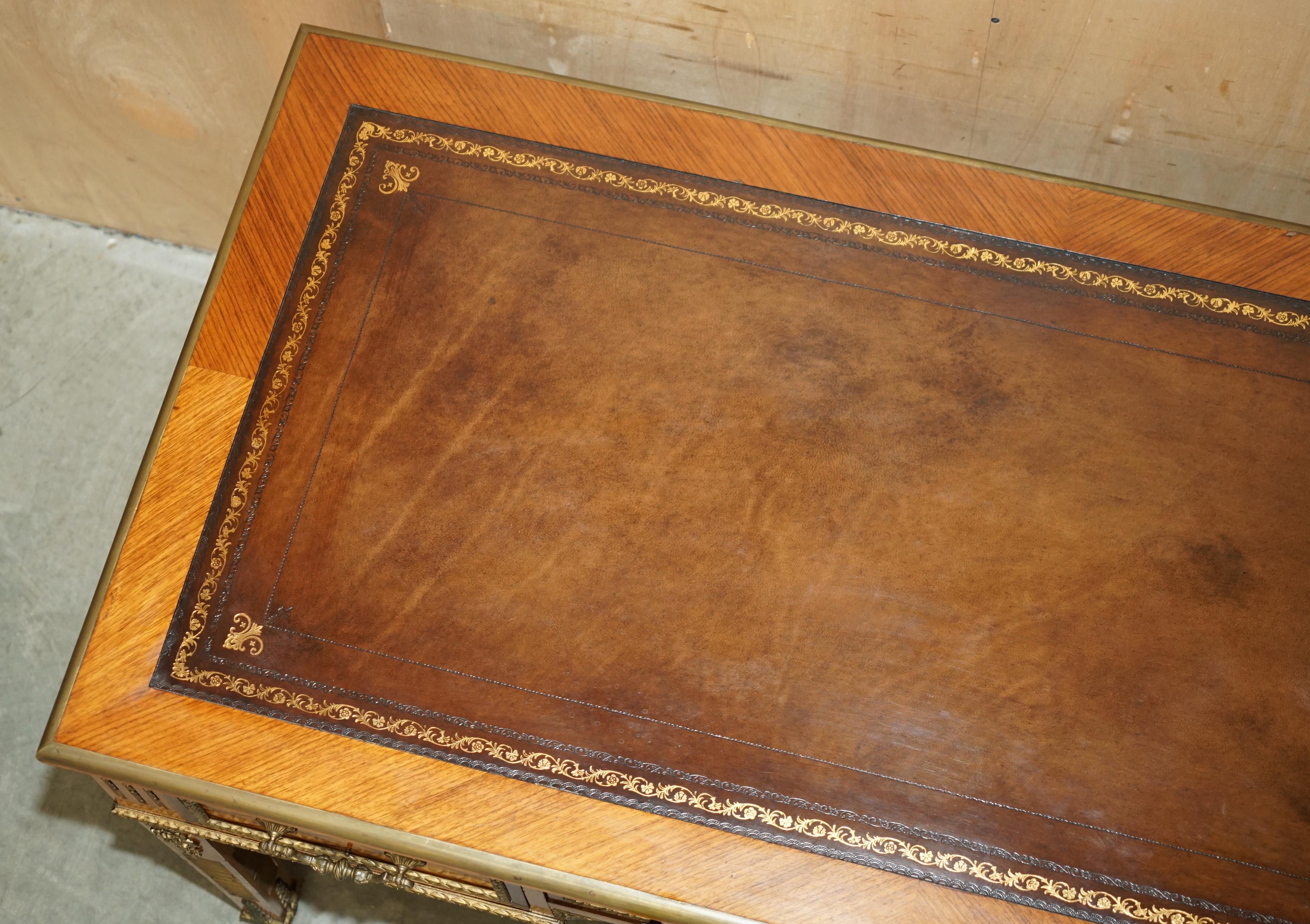 RESTORED ANTiQUE LATE 19TH CENTURY LOUIS XVI ORMOLU MOUNTED BUREAU PLAT DESK For Sale 4