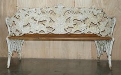 Banco de jardín antiguo Victoriano 1880 Coalbrookdale restaurado con diseño de hojas de helecho