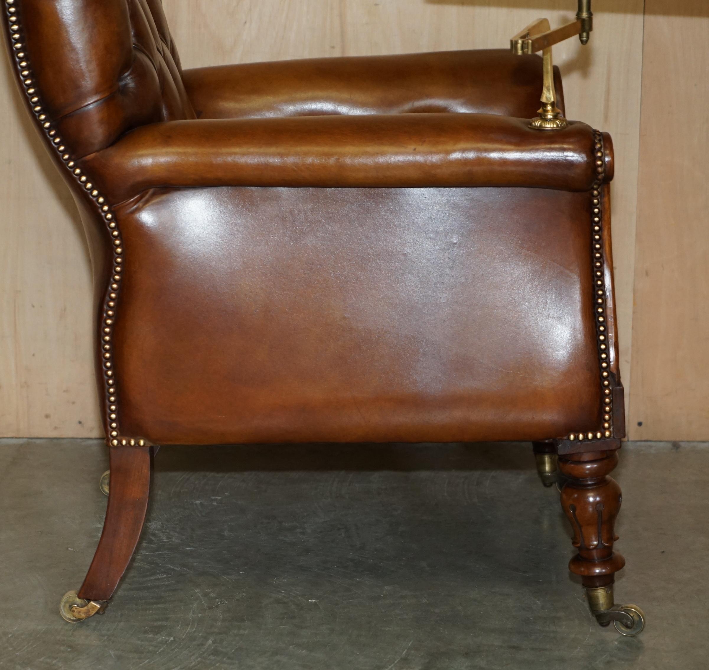 RESTORED ANTiQUE WILLIAM IV CHESTERFIELD BROWN LEATHER ARMCHAIR + WRITING SLOPE For Sale 9