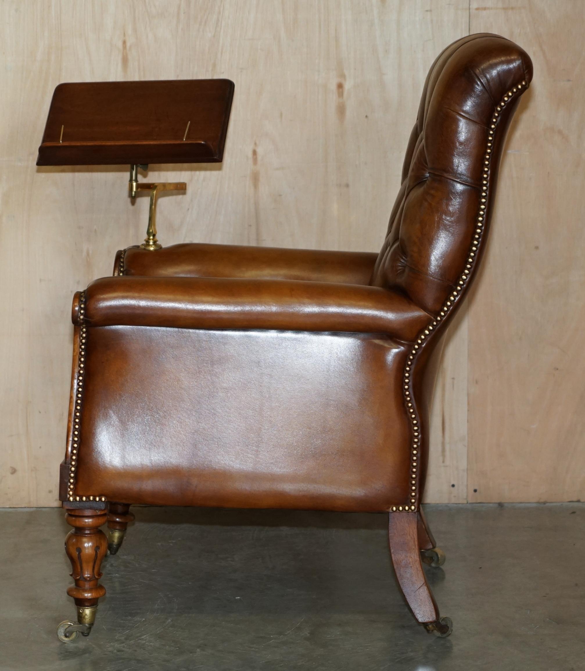 RESTORED ANTiQUE WILLIAM IV CHESTERFIELD BROWN LEATHER ARMCHAIR + WRITING SLOPE For Sale 12