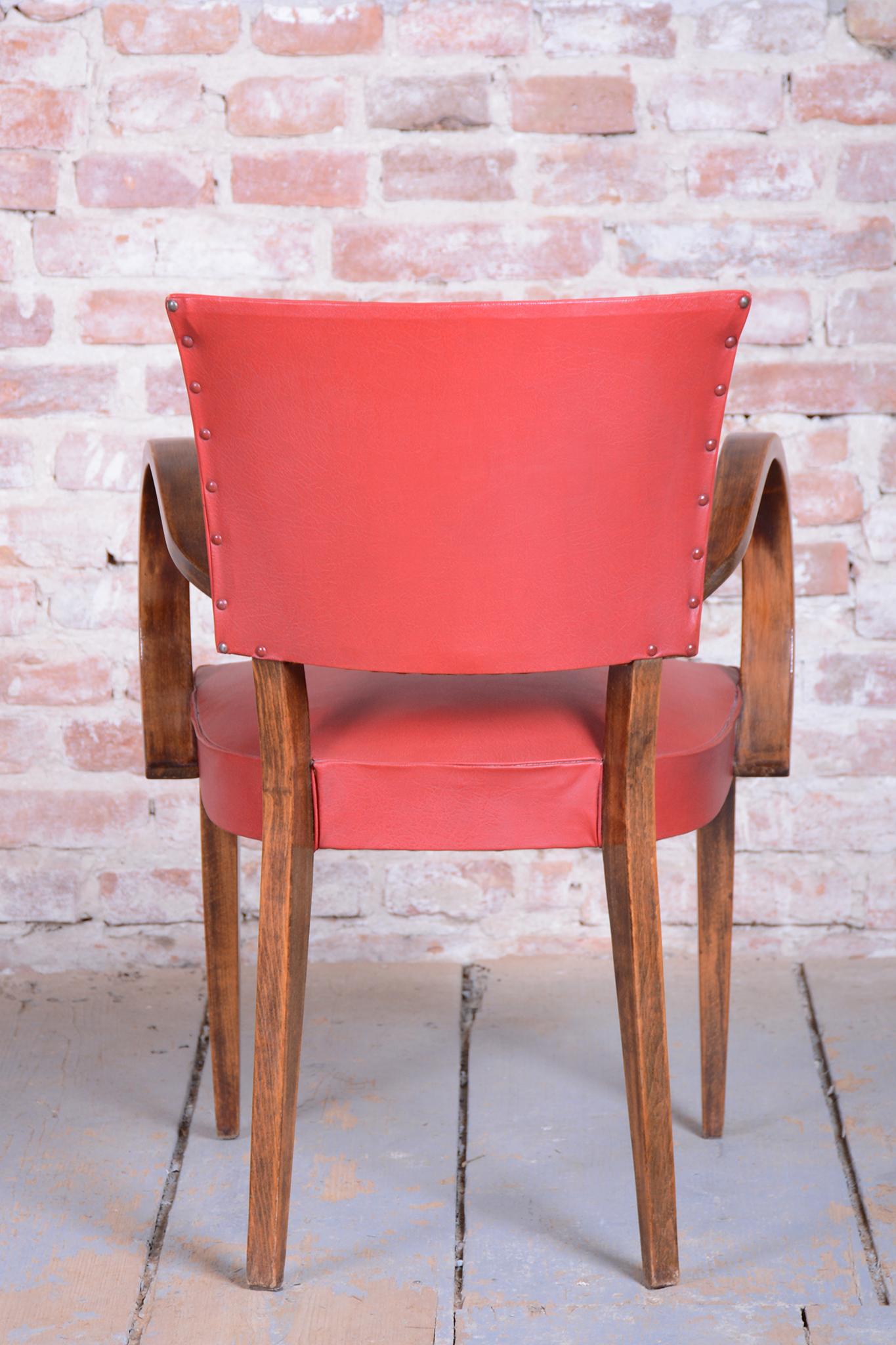 Fauteuil Art Déco restauré, par Jules Leleu, Beeche, polonais ravivé, France, années 1930 Bon état - En vente à Brandys nad Labem, Středočeský kraj