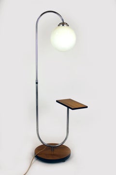 Lampadaire Bauhaus restauré de Jindrich Halabala, années 1940