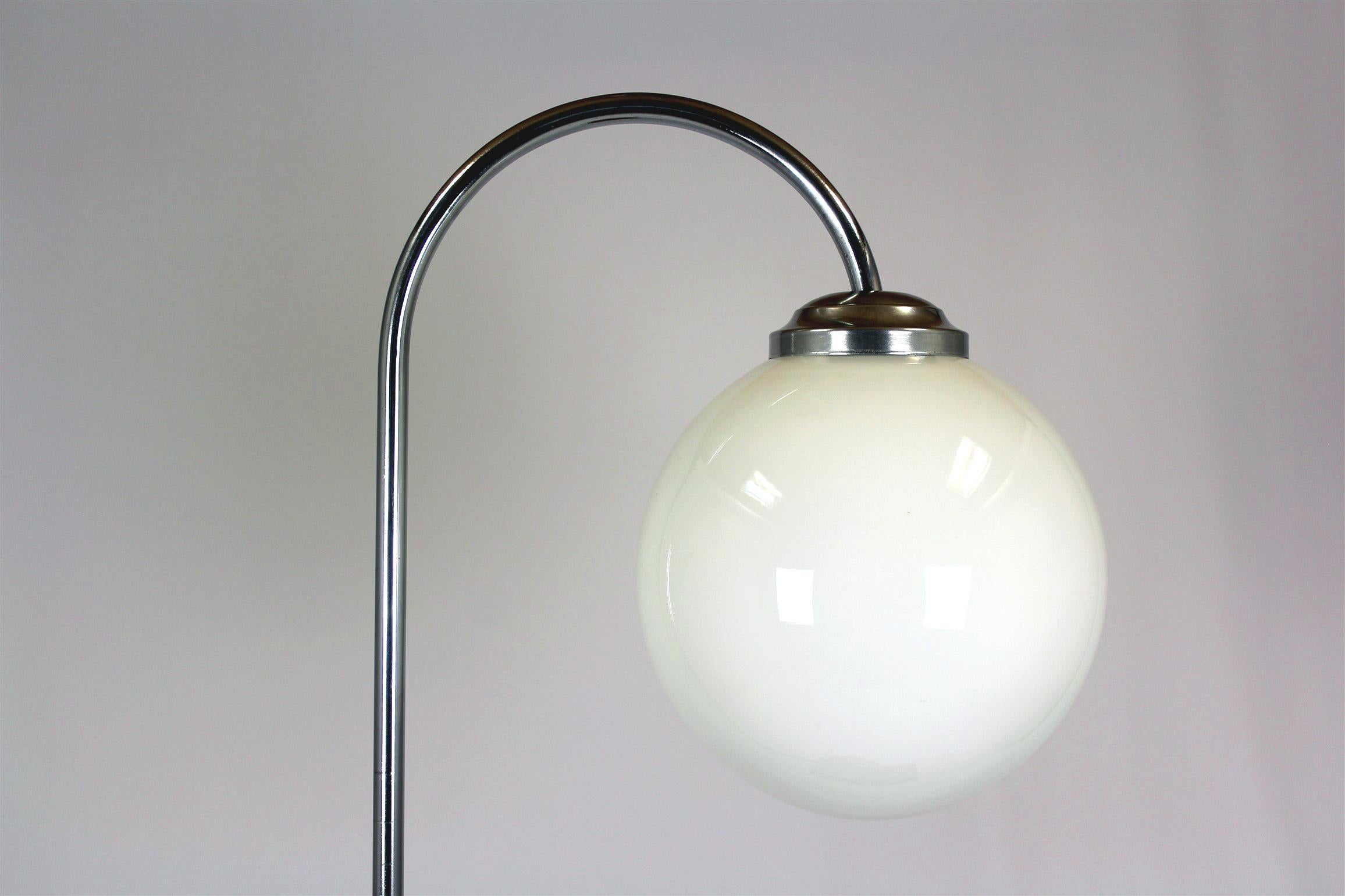 Steel Restored Art Deco Bauhaus Floor Lamp by Jindrich Halabala, 1940s For Sale